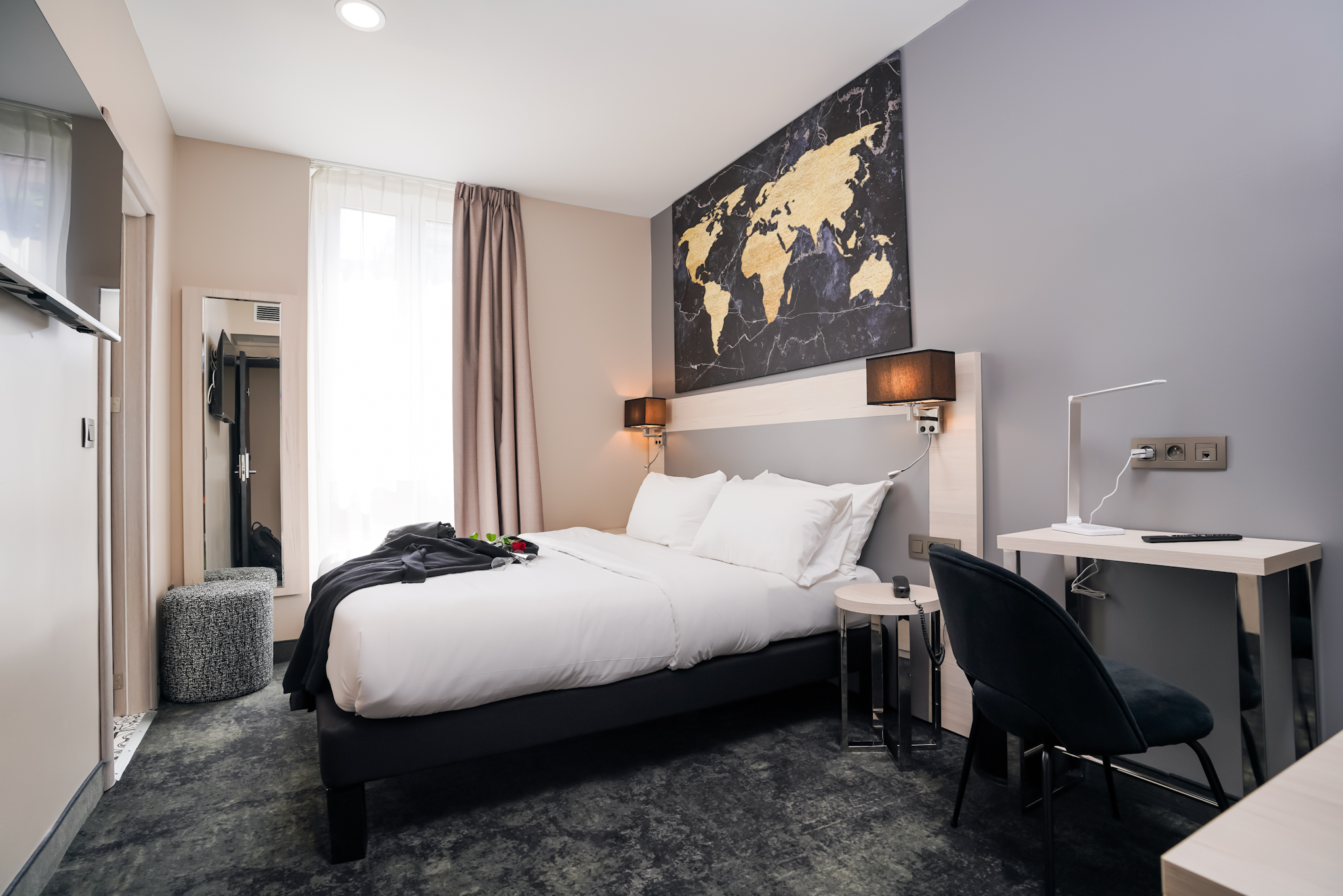 Double or Twin Standard