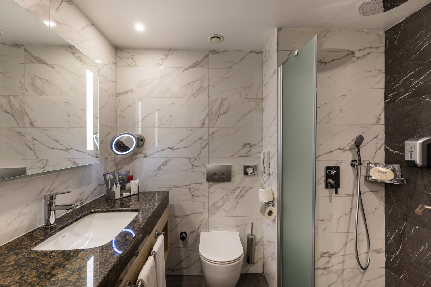 Double Deluxe Superior