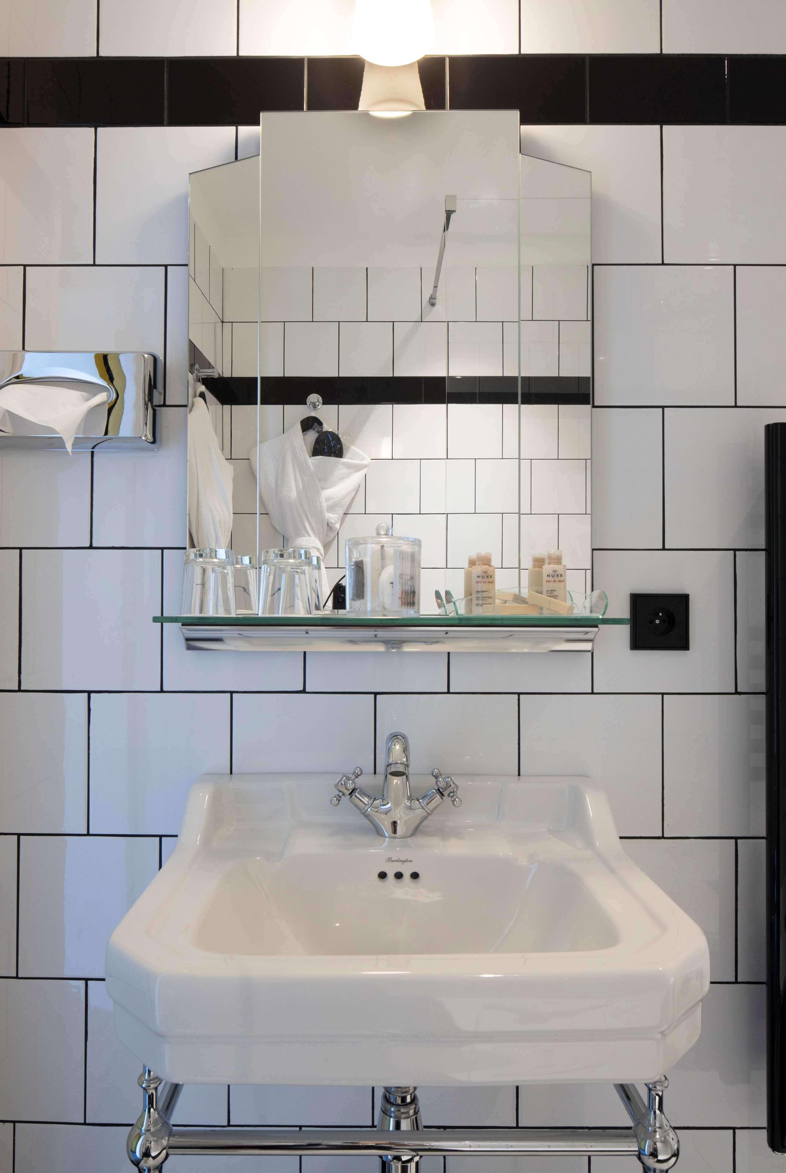 Double or Twin Accessible