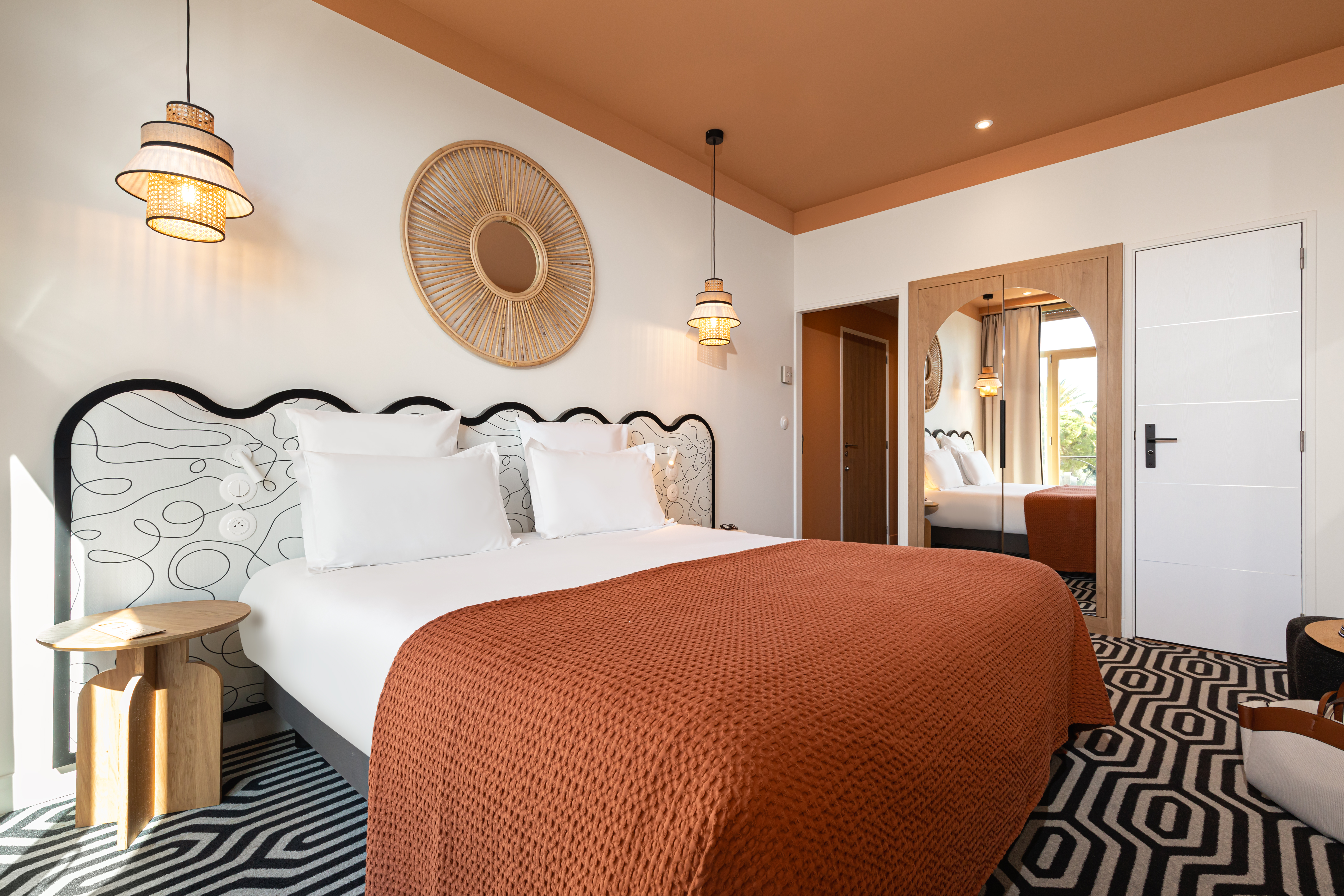 Double or Twin Standard