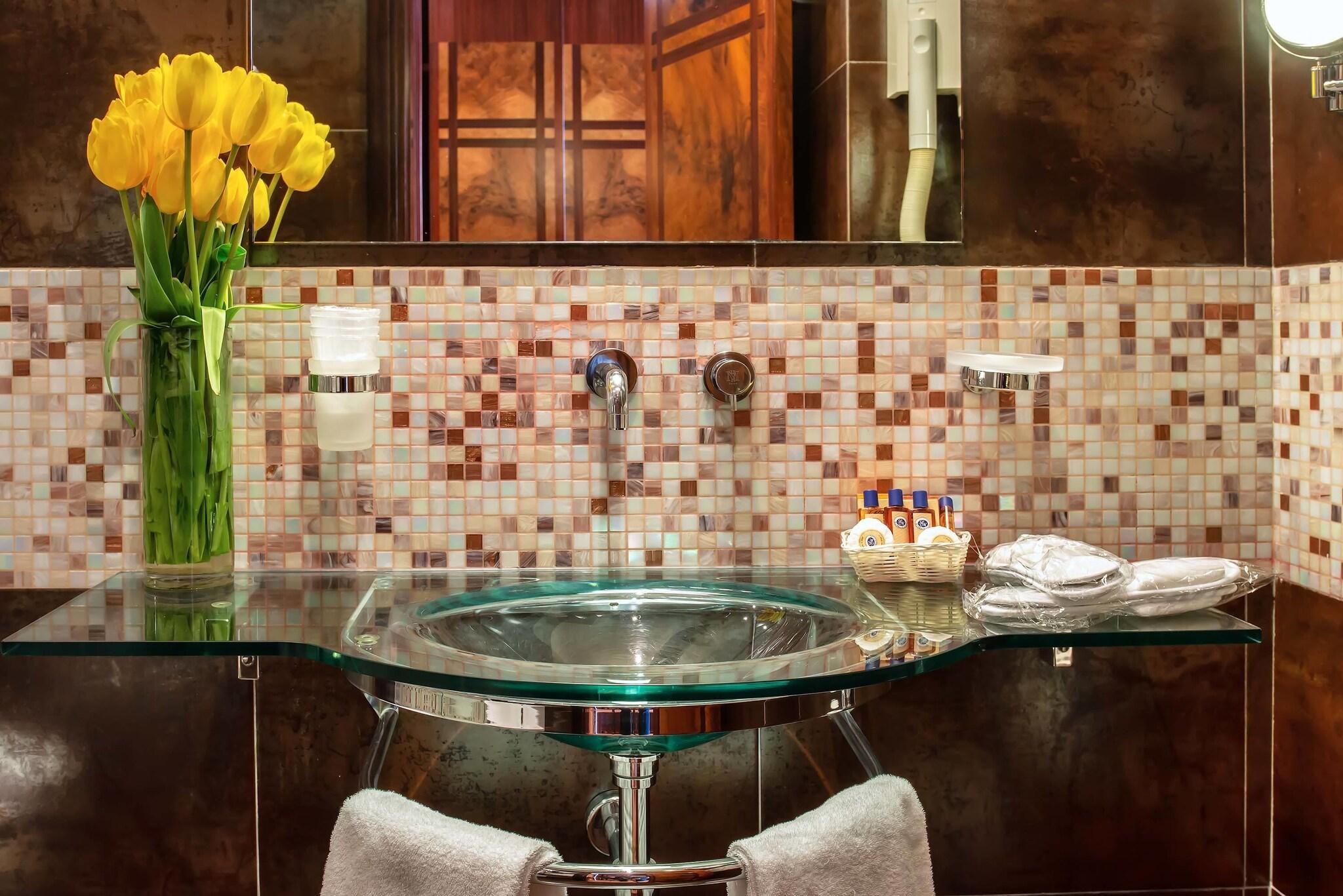 Double or Twin Superior