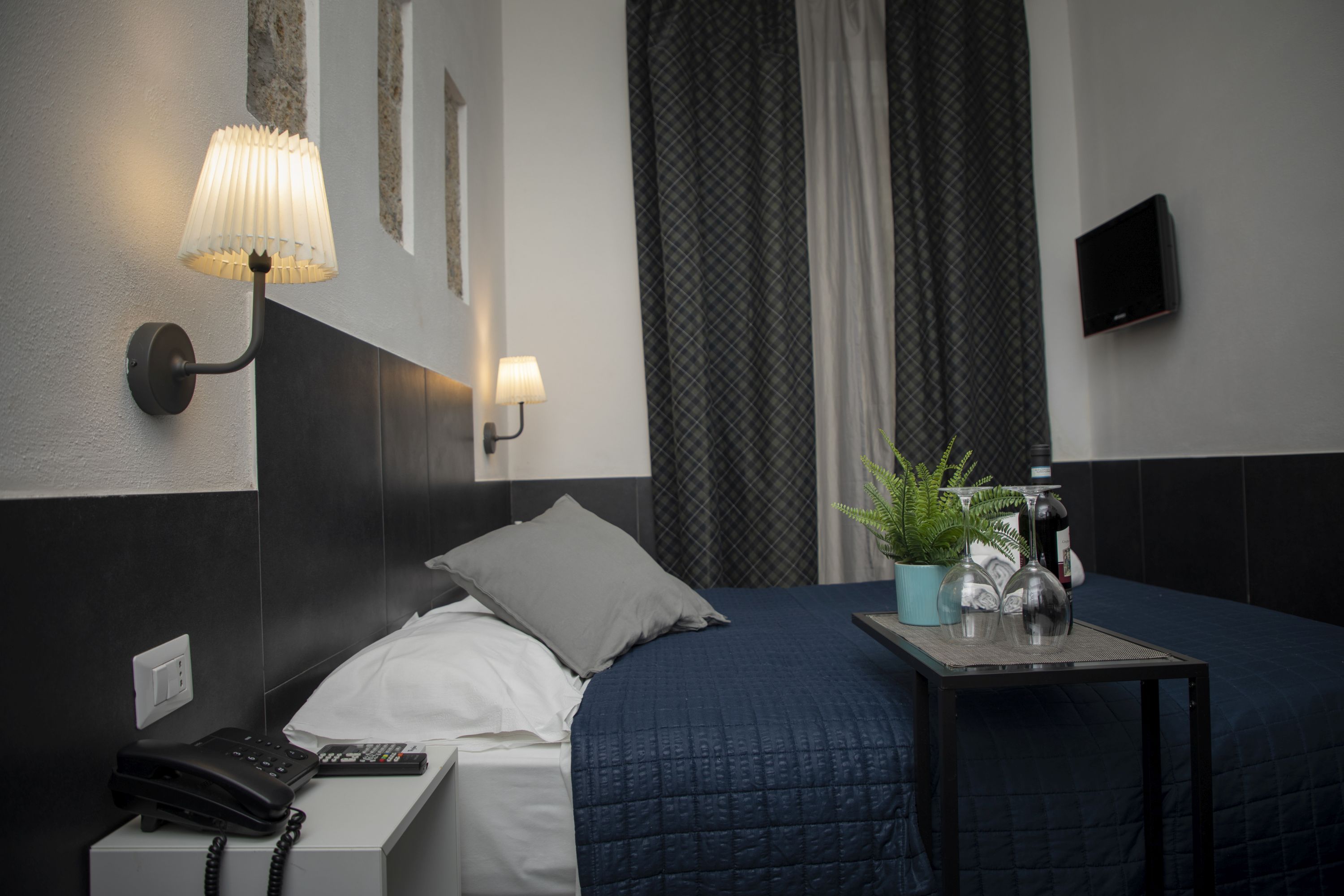 Double or Twin Standard