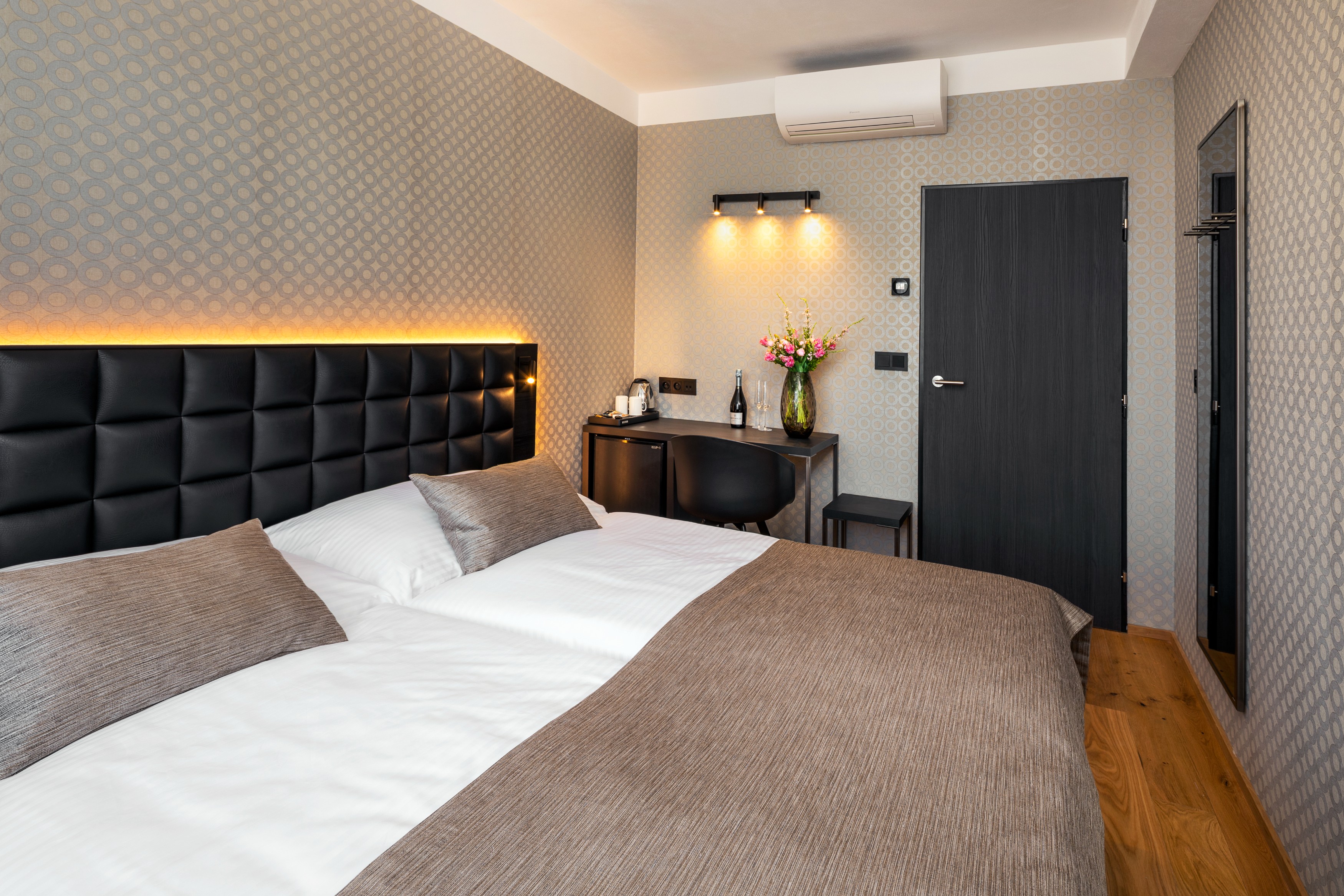 Double or Twin Standard