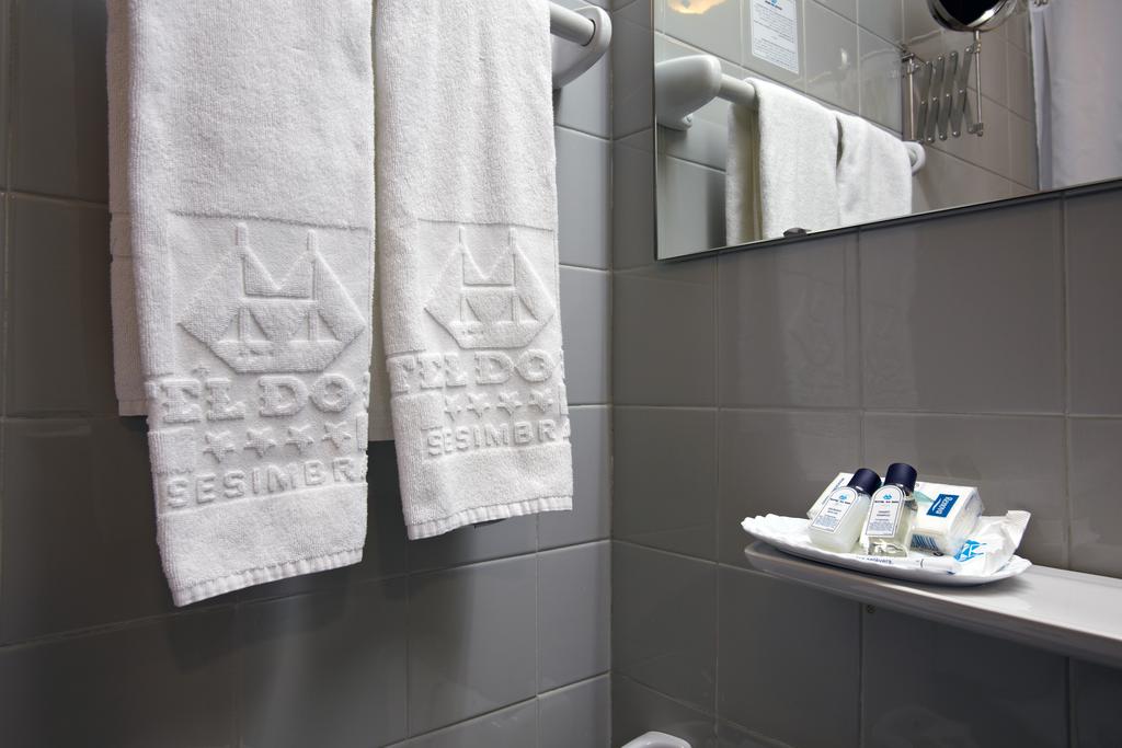 Double or Twin Standard