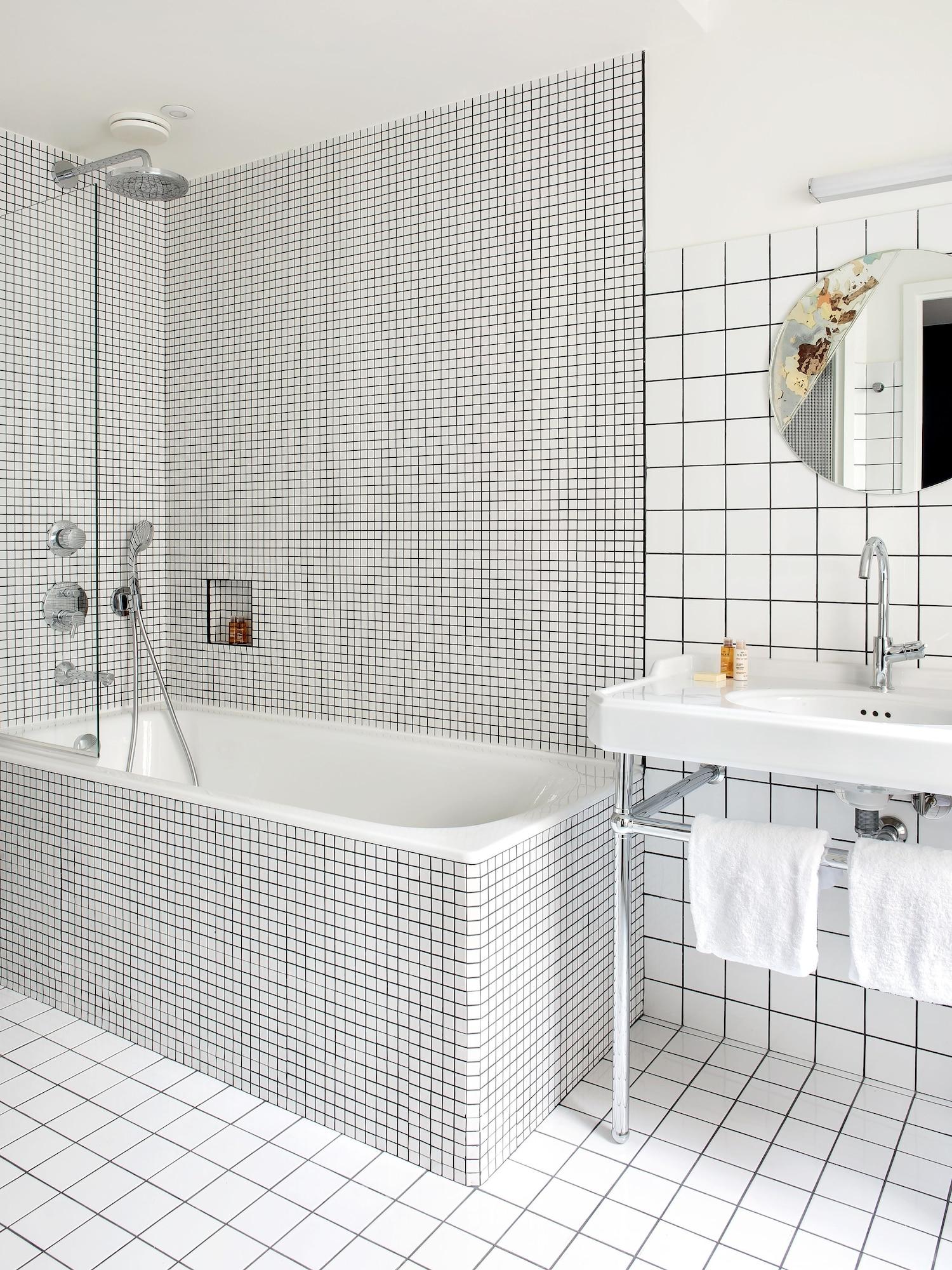 Junior Suite Two Beds