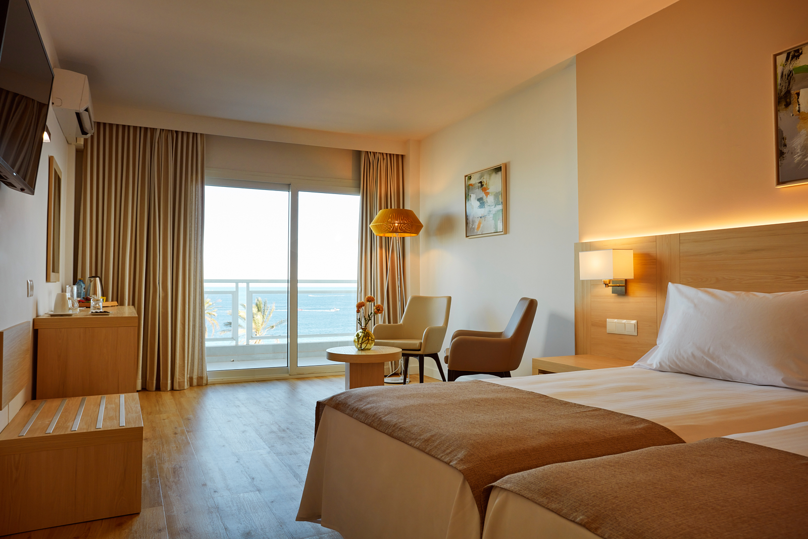 Double or Twin Superior