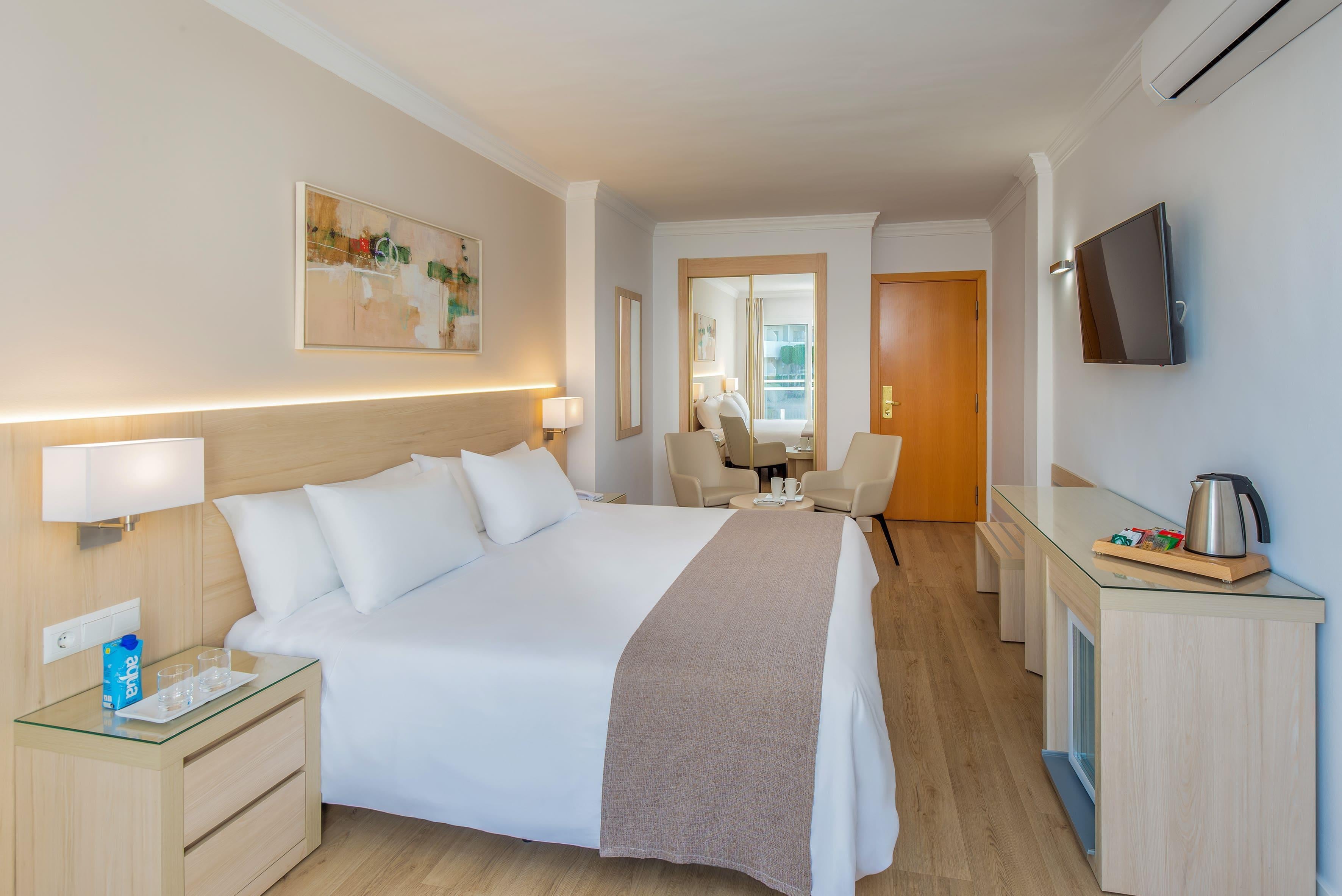 Room Superior Side Sea View