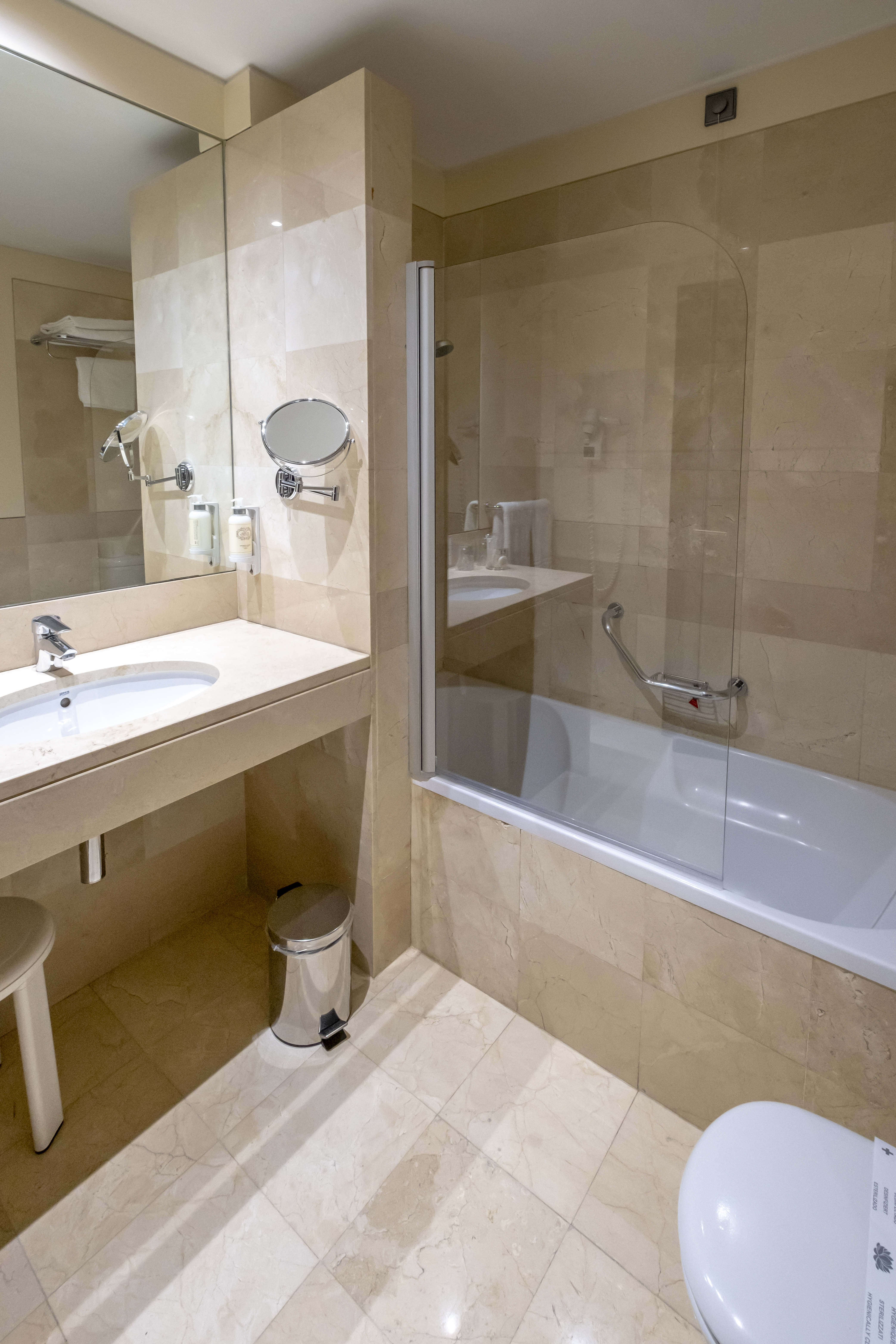 Double or Twin Connecting Room