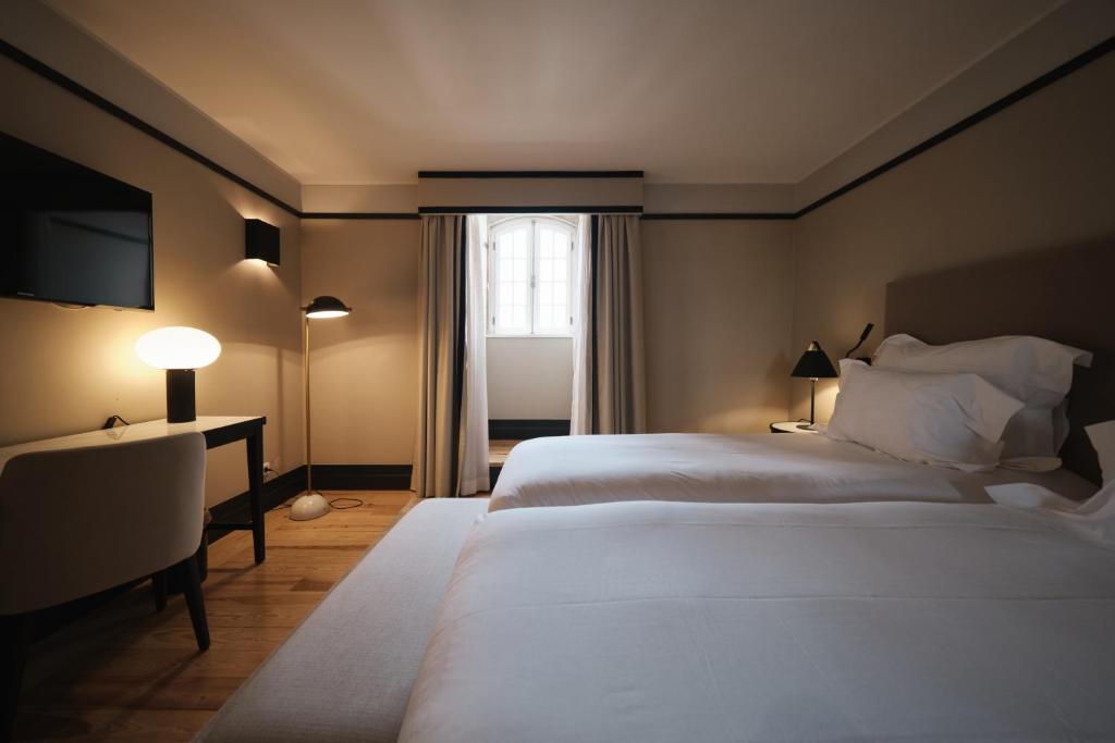 Double or Twin Deluxe Premium