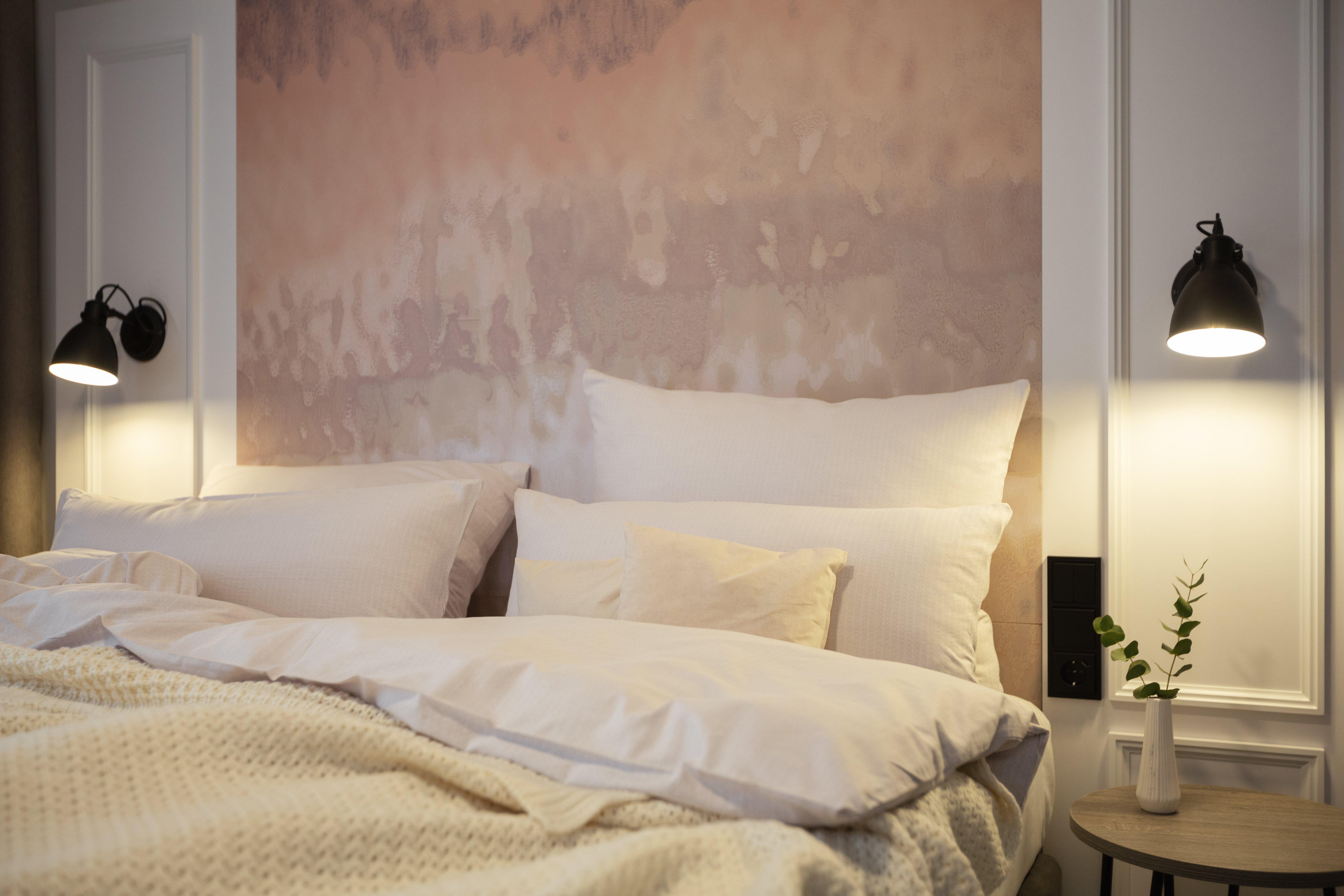 Double Queen Size Bed