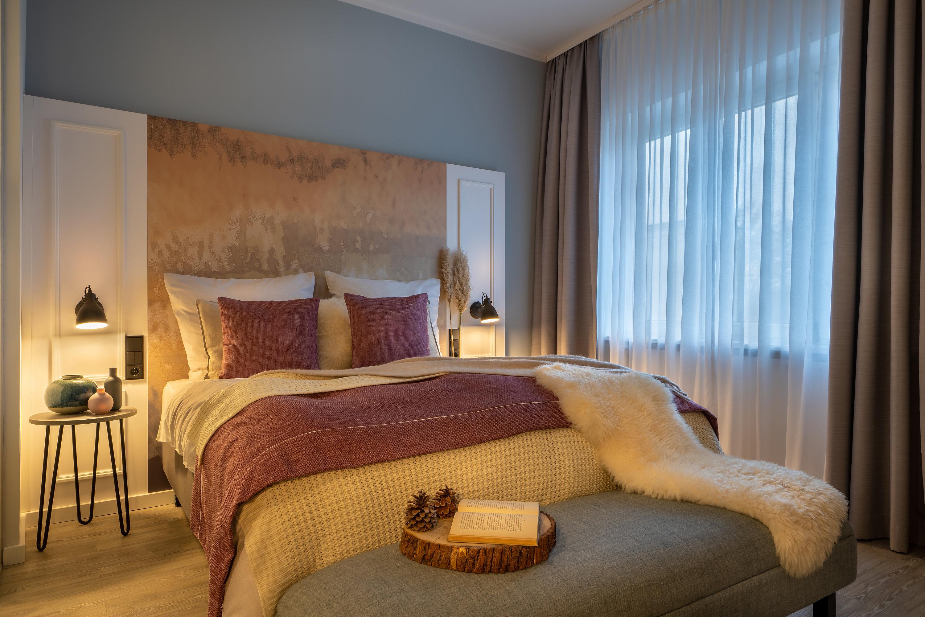 Double Queen Size Bed