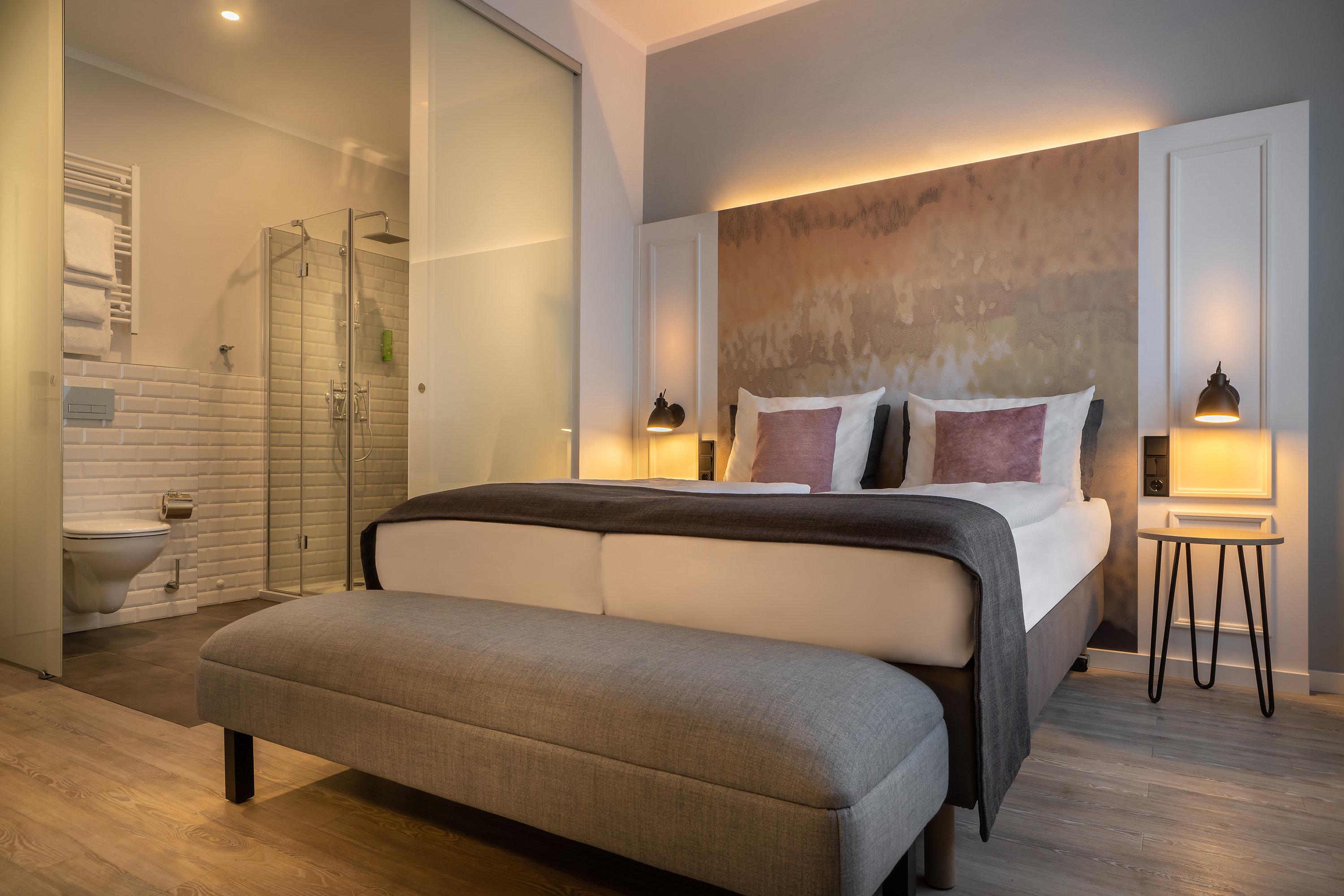 Double Queen Size Bed