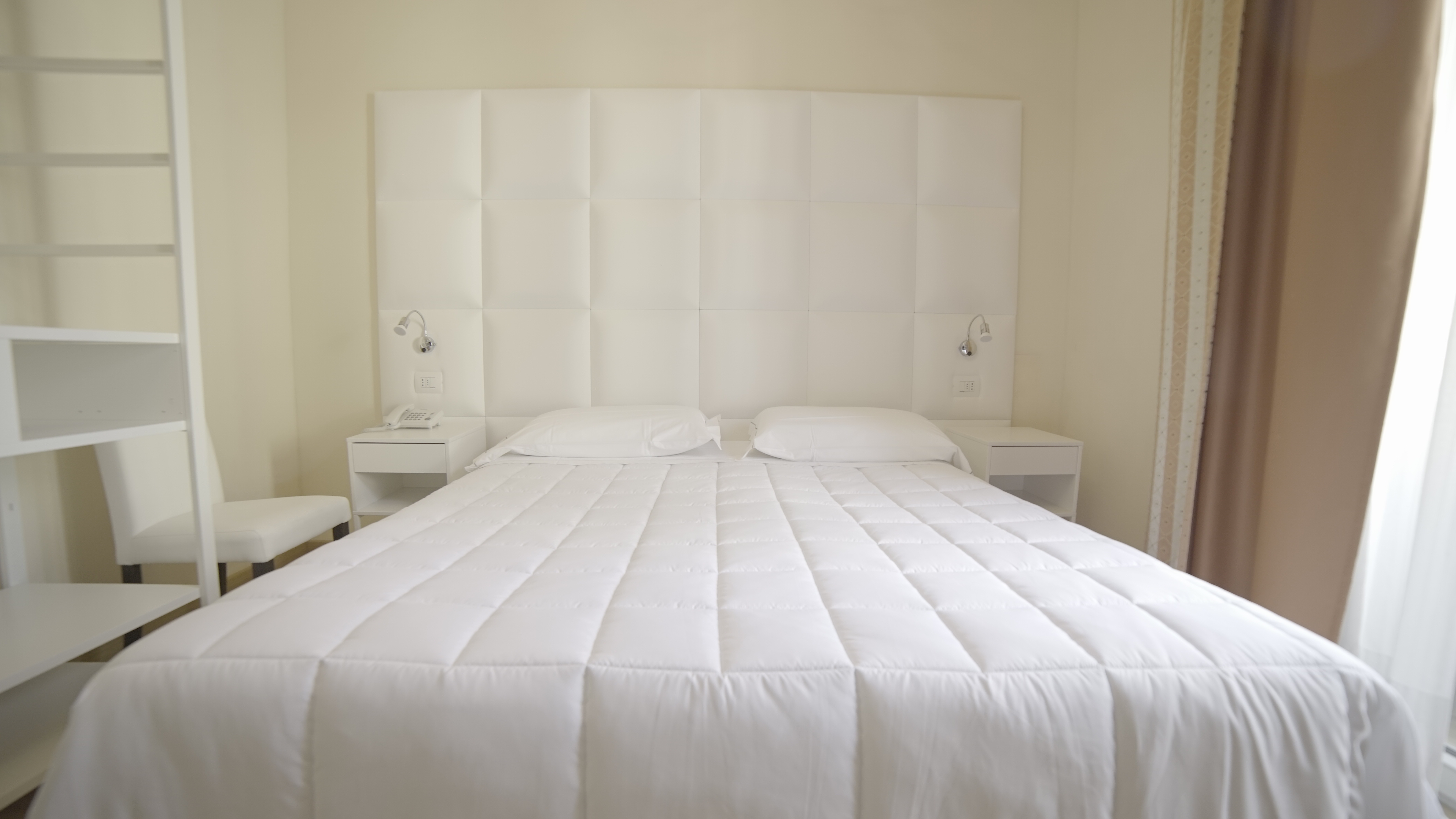 Double or Twin Standard