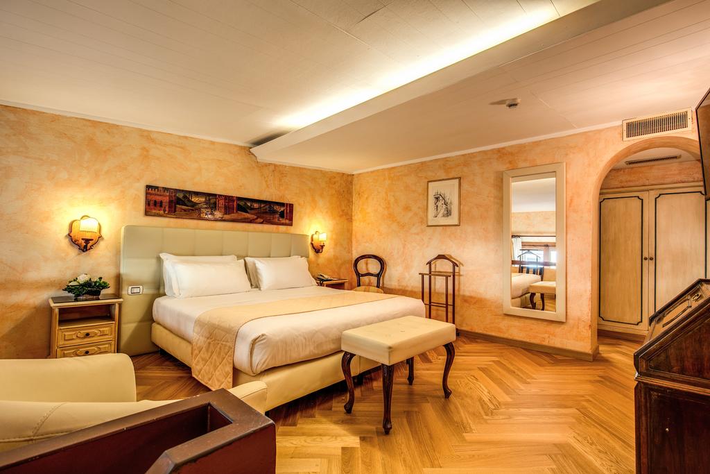 Junior Suite Standard