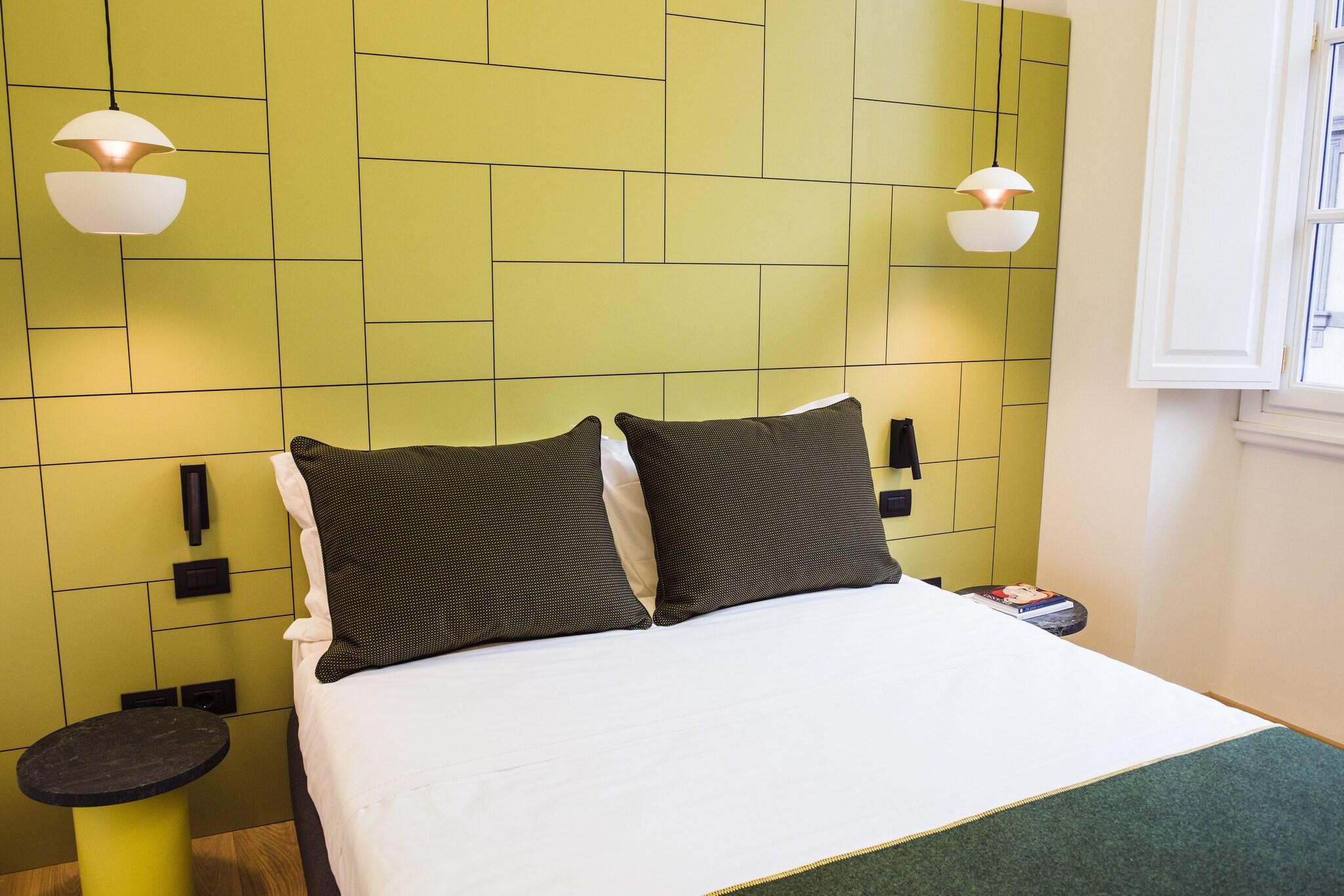 Double Superior Queen Bed