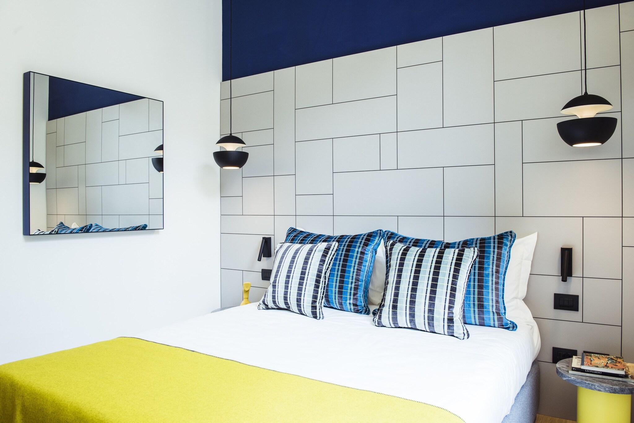 Double Superior Queen Bed