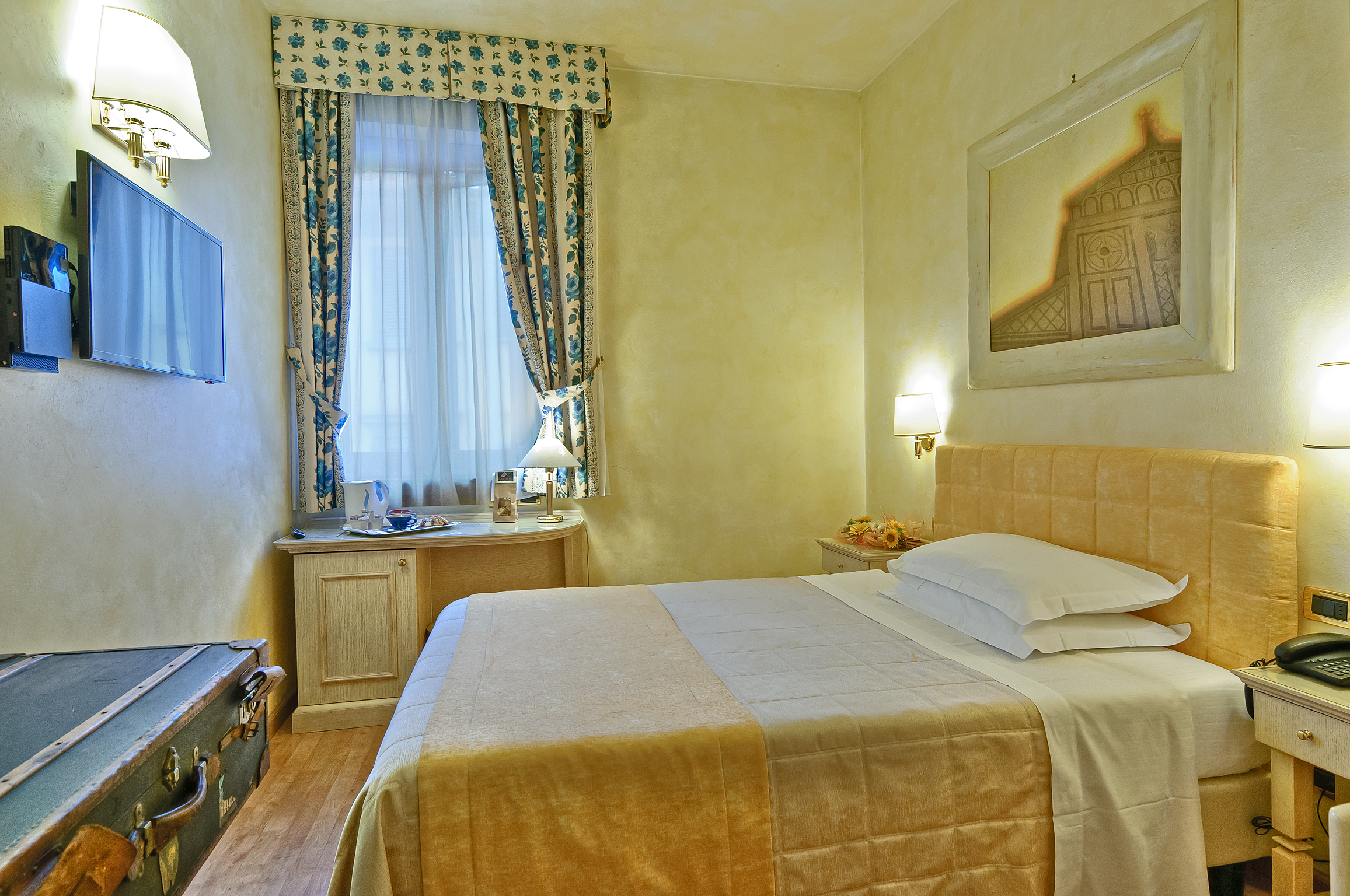 Double or Twin Standard