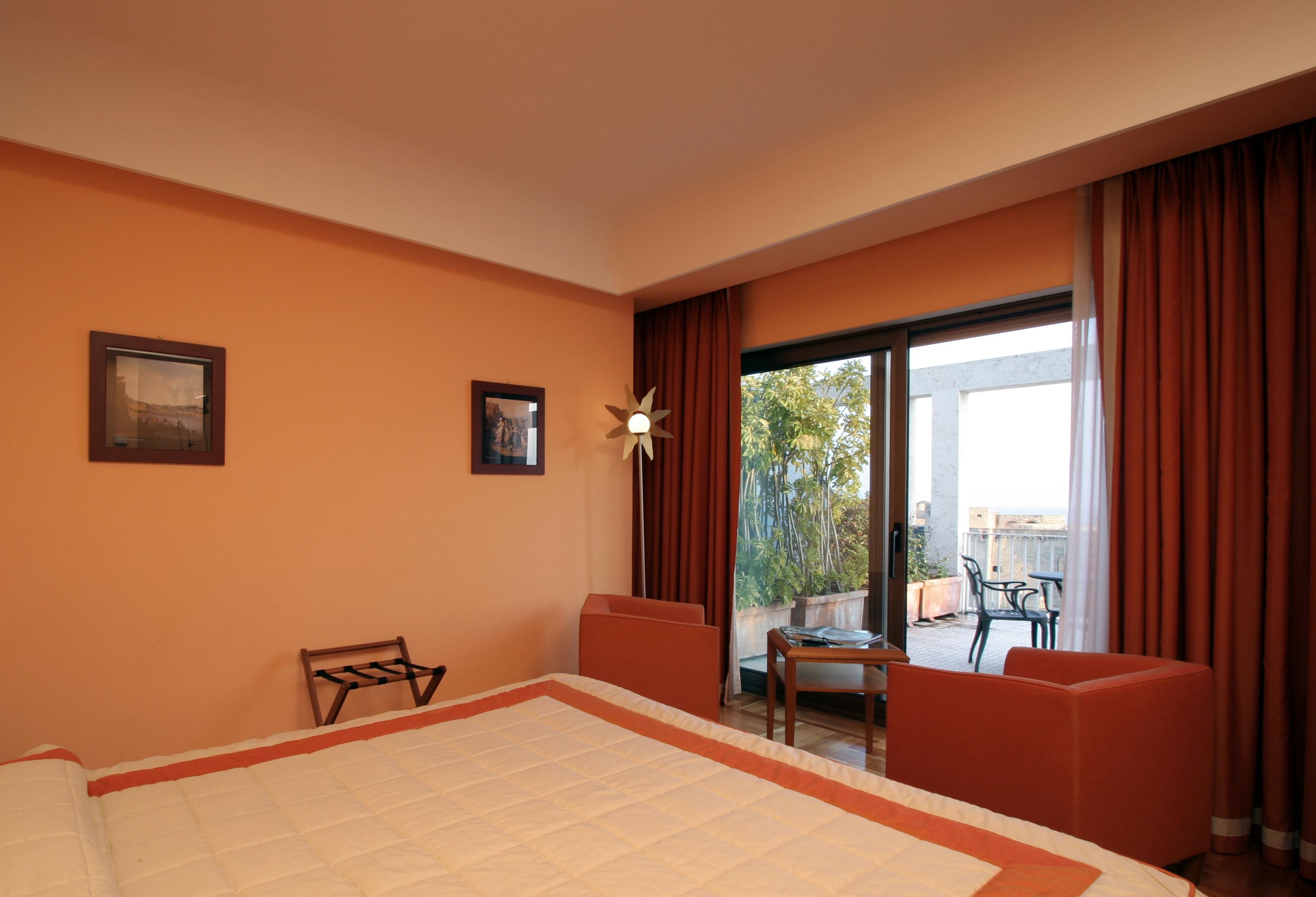 Double or Twin Deluxe