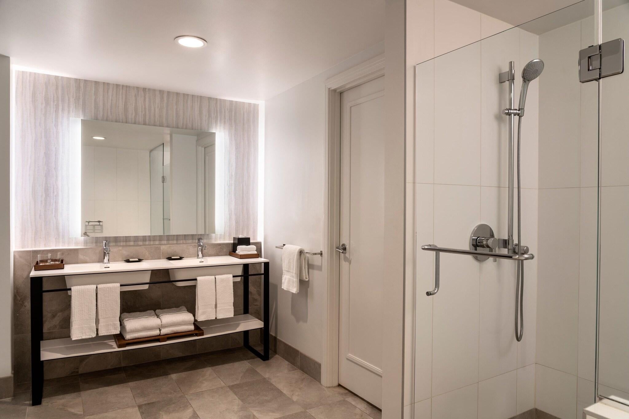 Suite Ocean Front One Bedroom