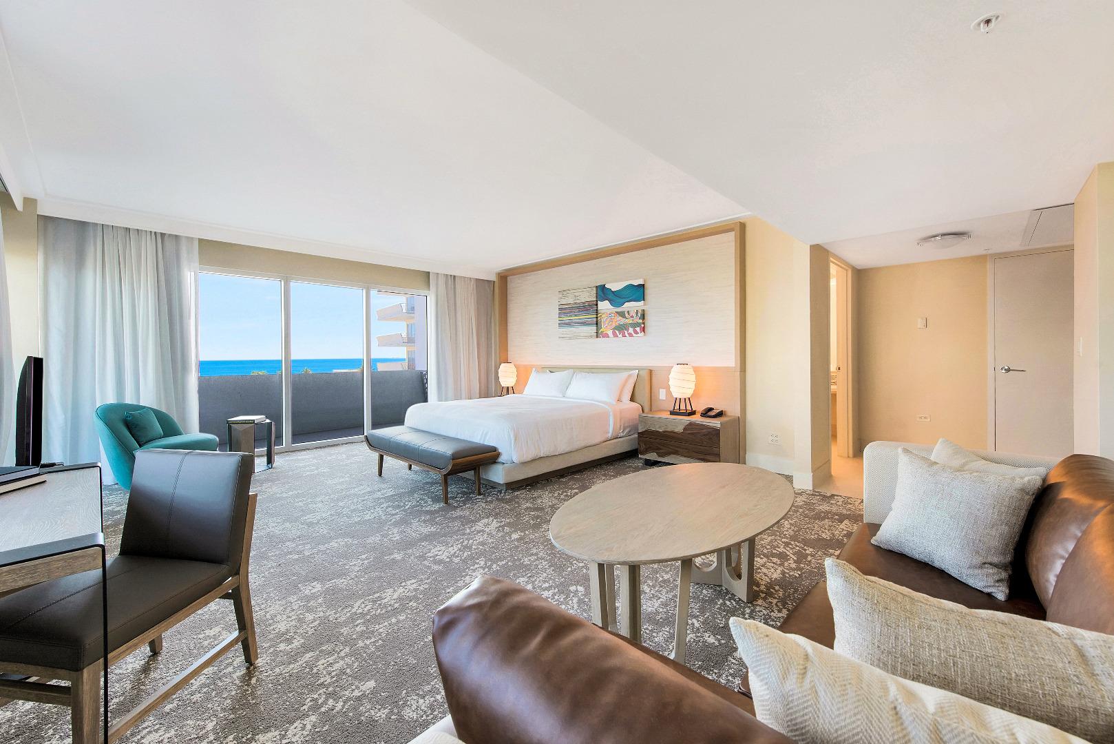 Suite Ocean Front King Bed