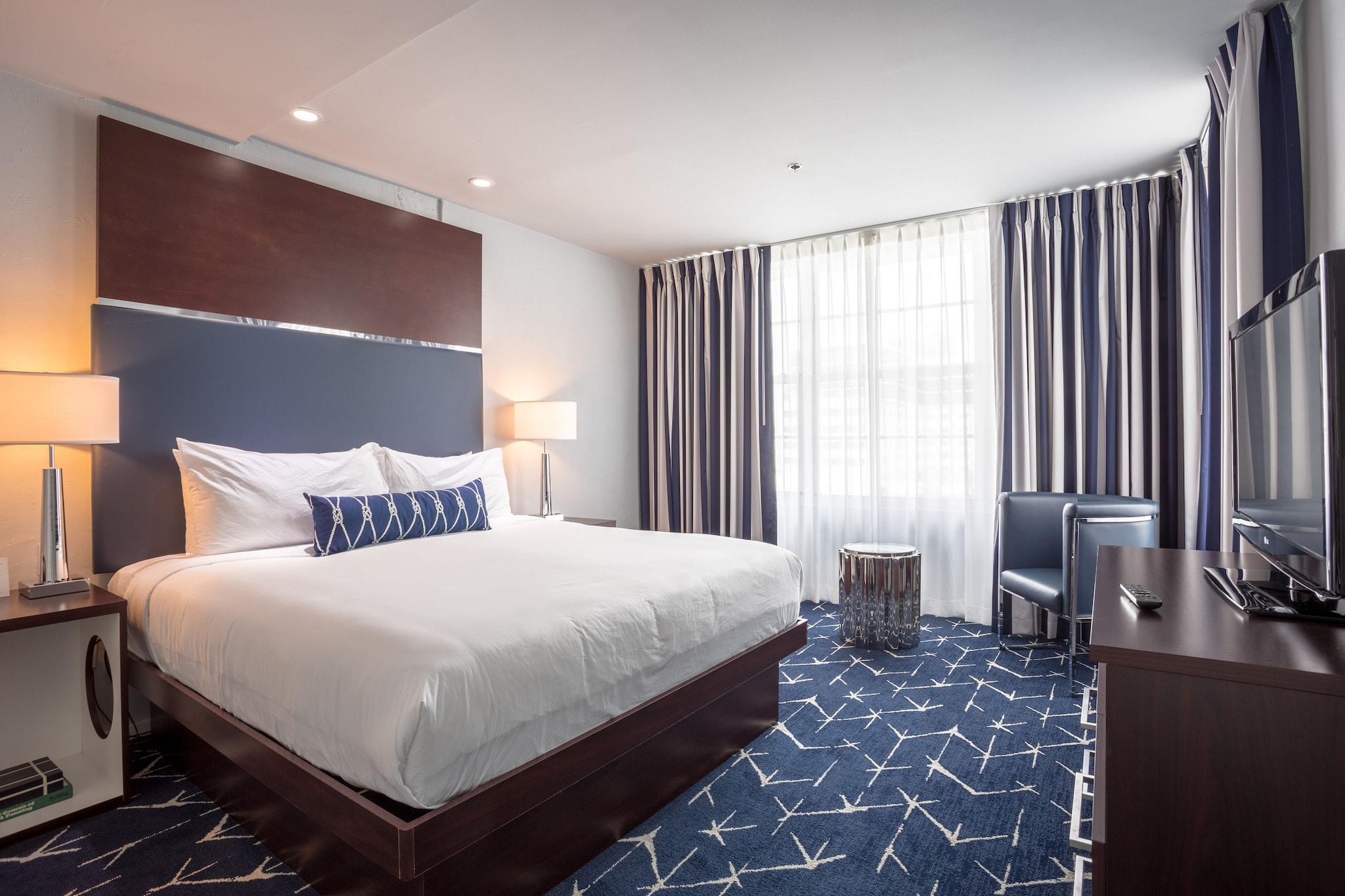 Double Superior King Bed