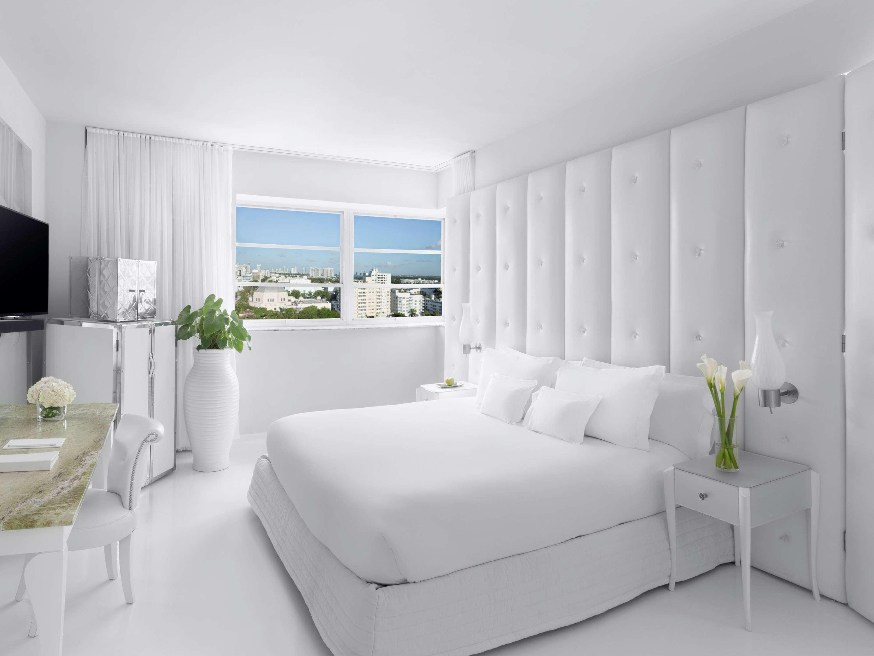 Double City View King Bed