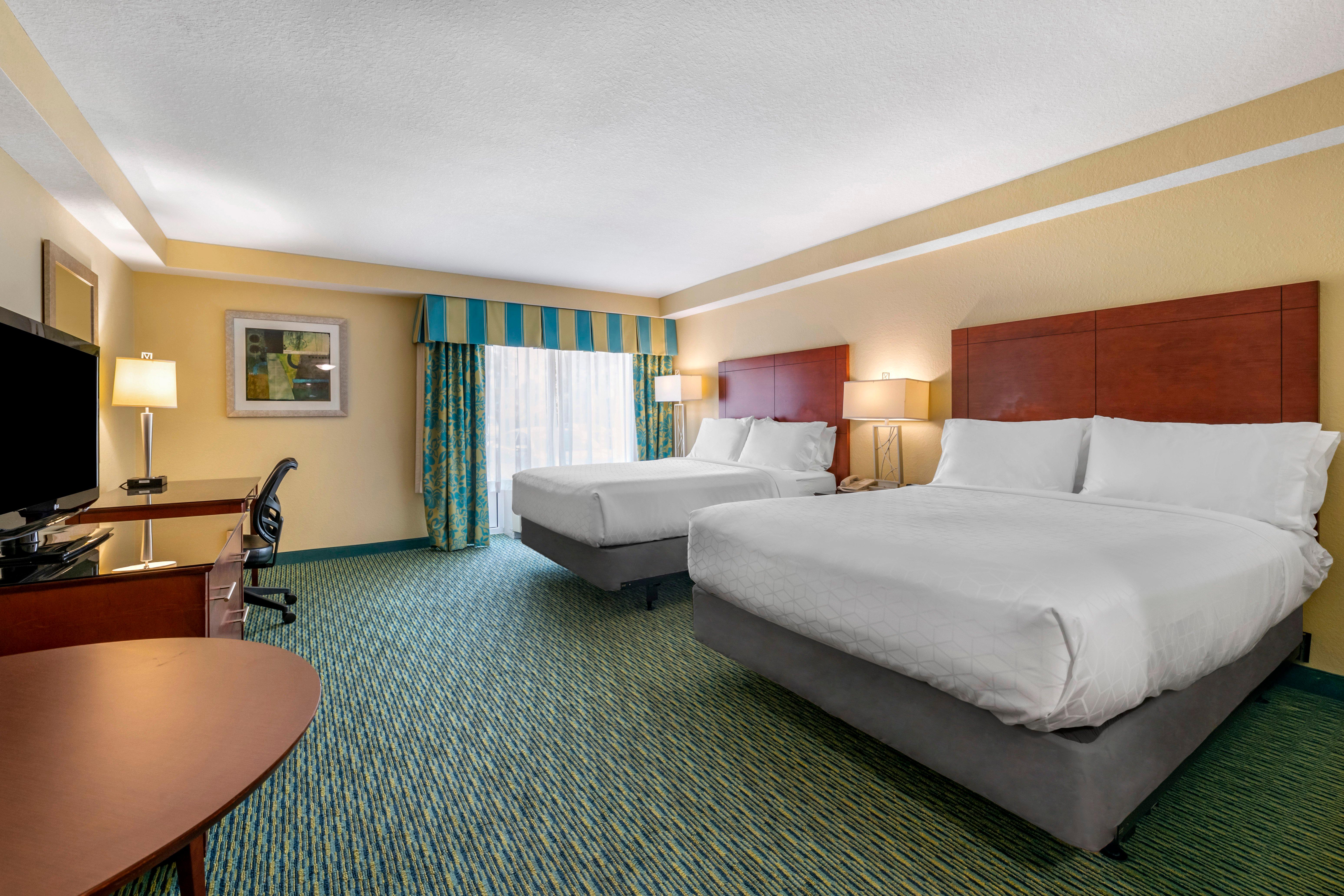 Double Two Queen Beds