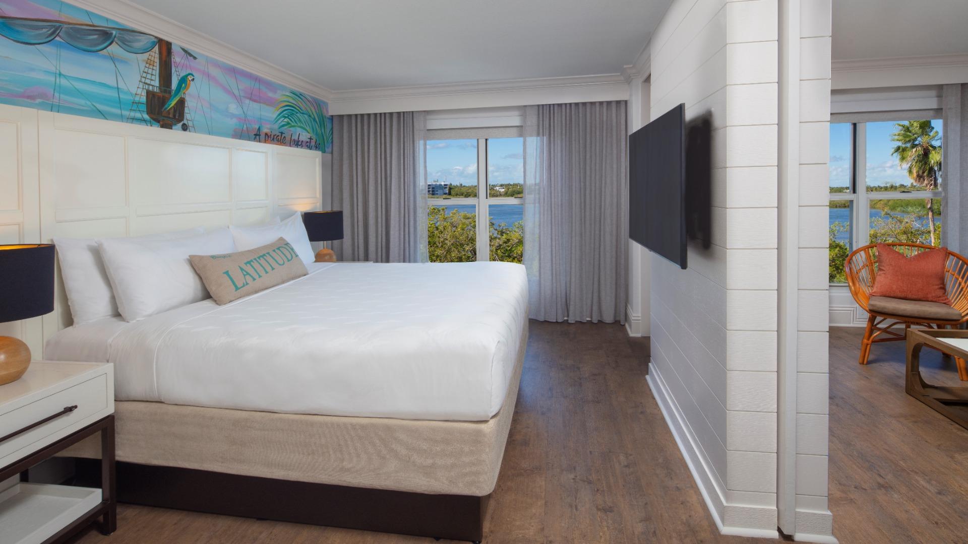 Suite Ocean Front King Bed