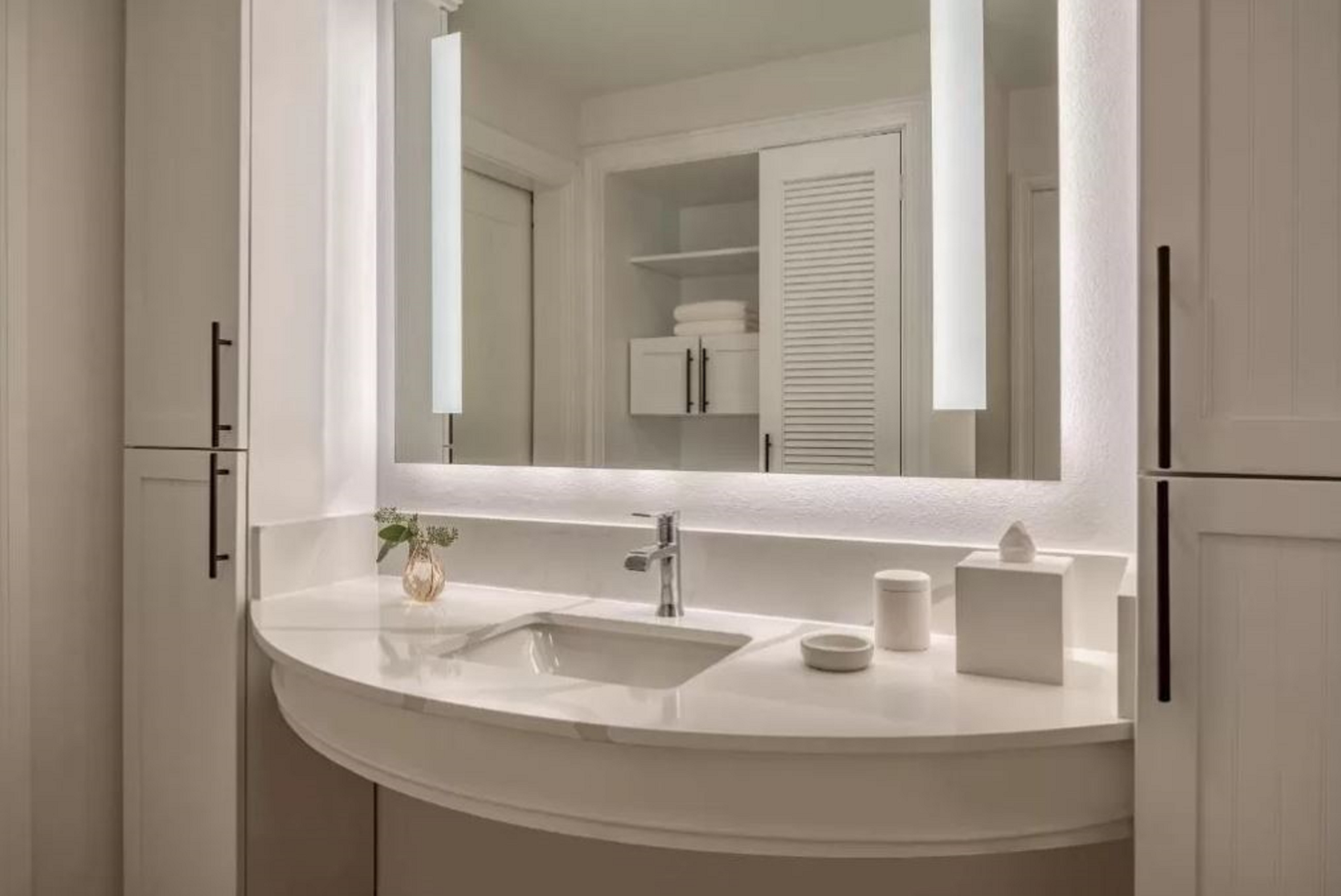 Suite Two Queen Beds