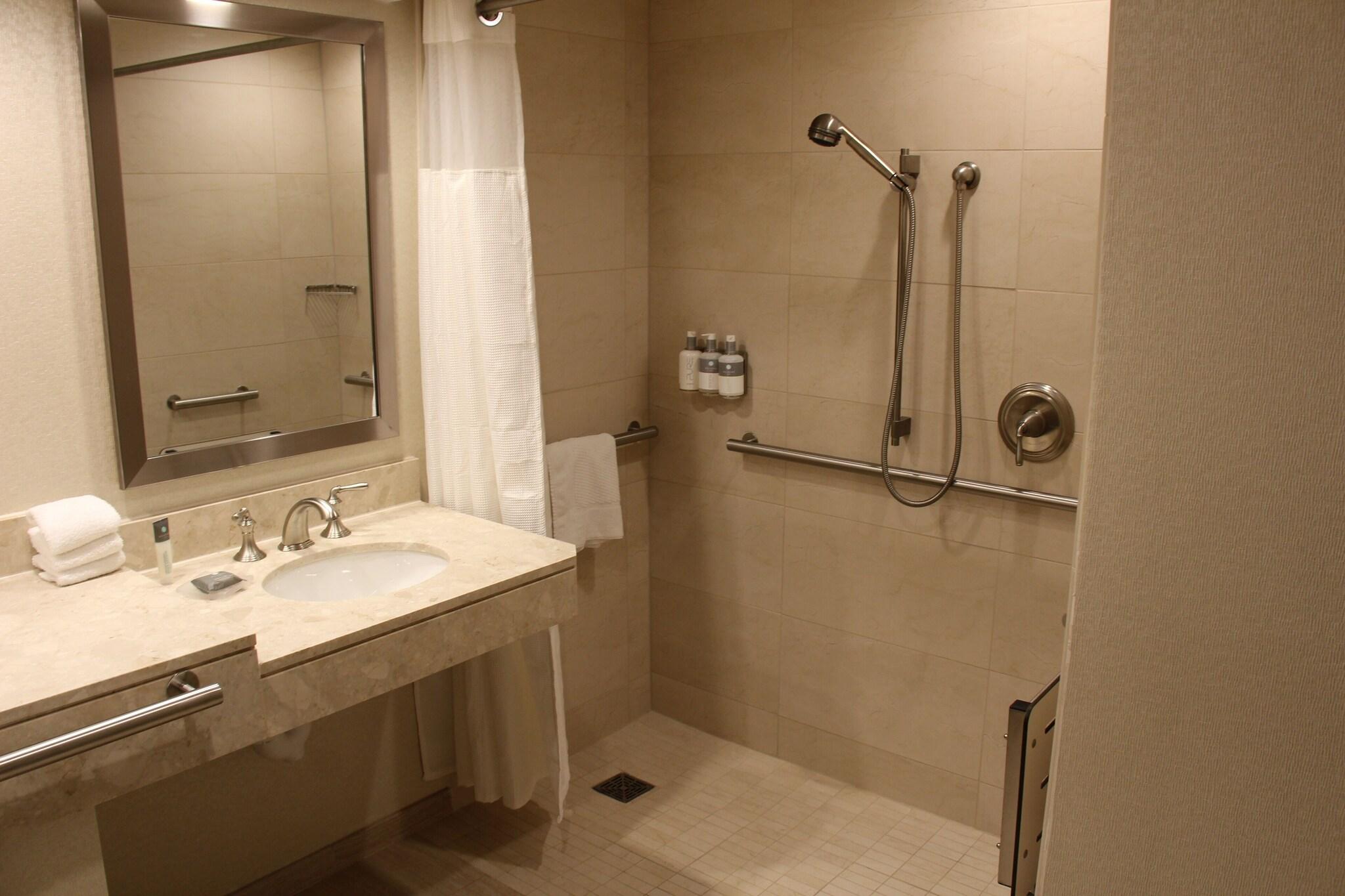 Quadruple Accessible-two Queen Beds