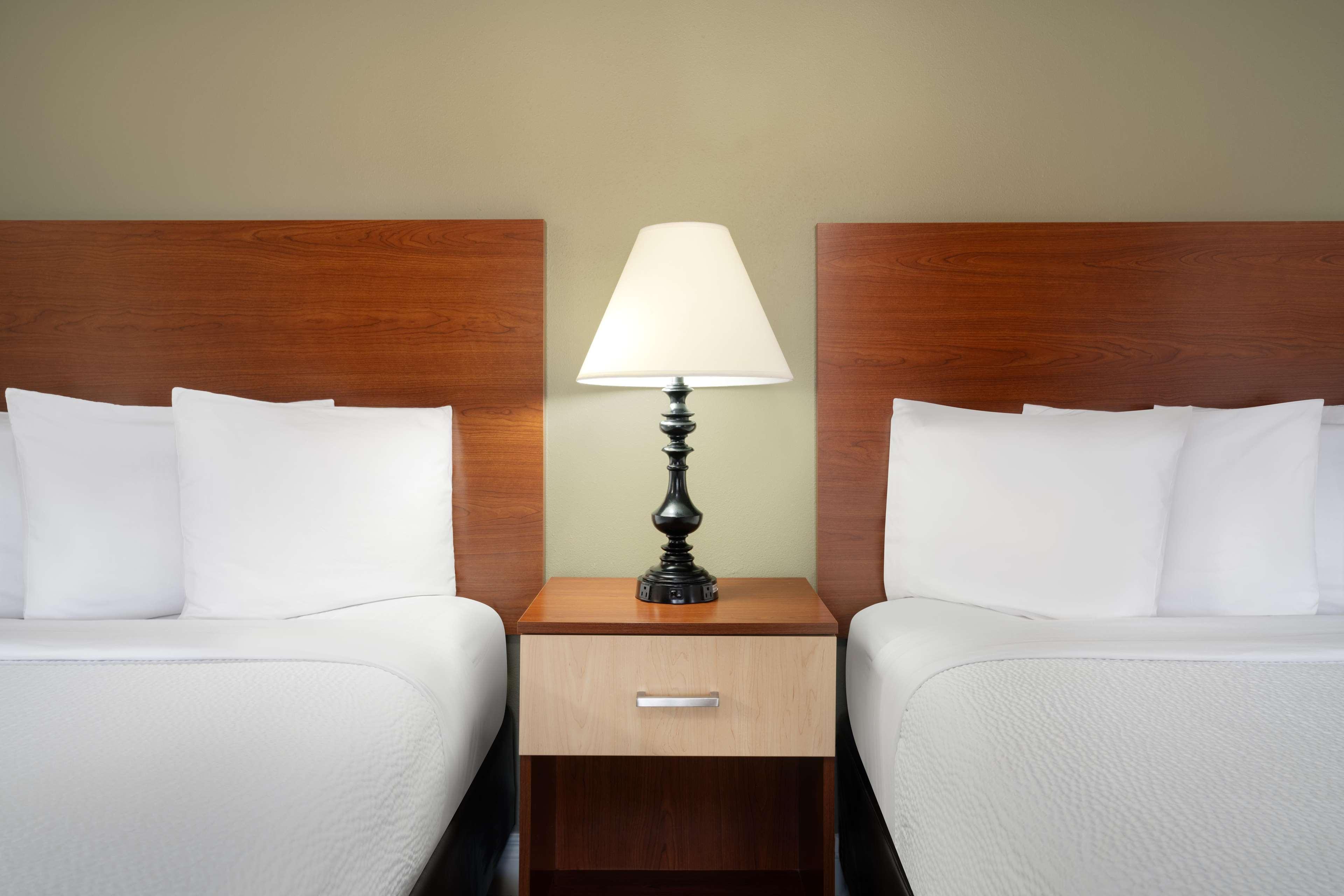 Suite Two Queen Beds Non Smoking