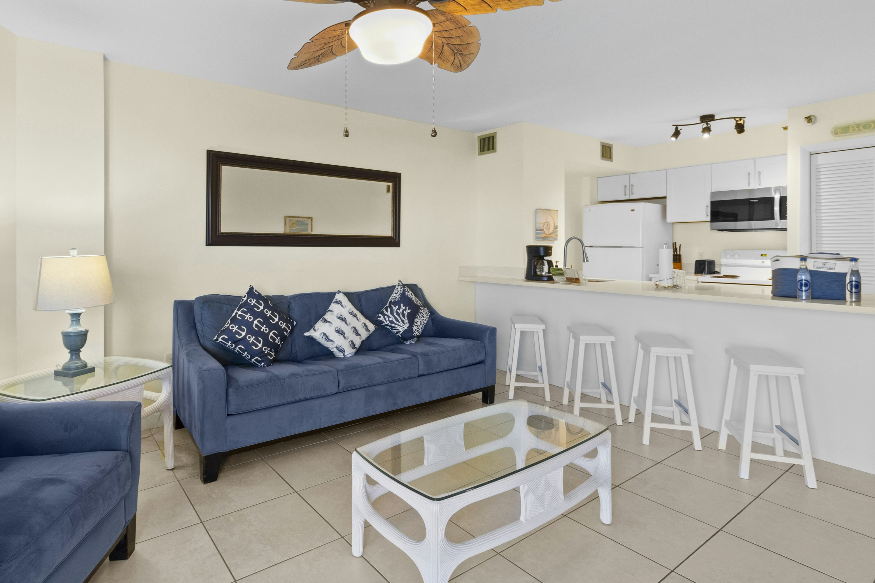 Suite Partial Ocean View One Bedroom