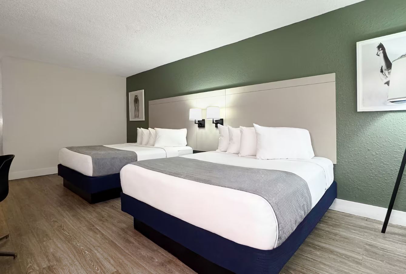 Double Deluxe Two Queen Beds