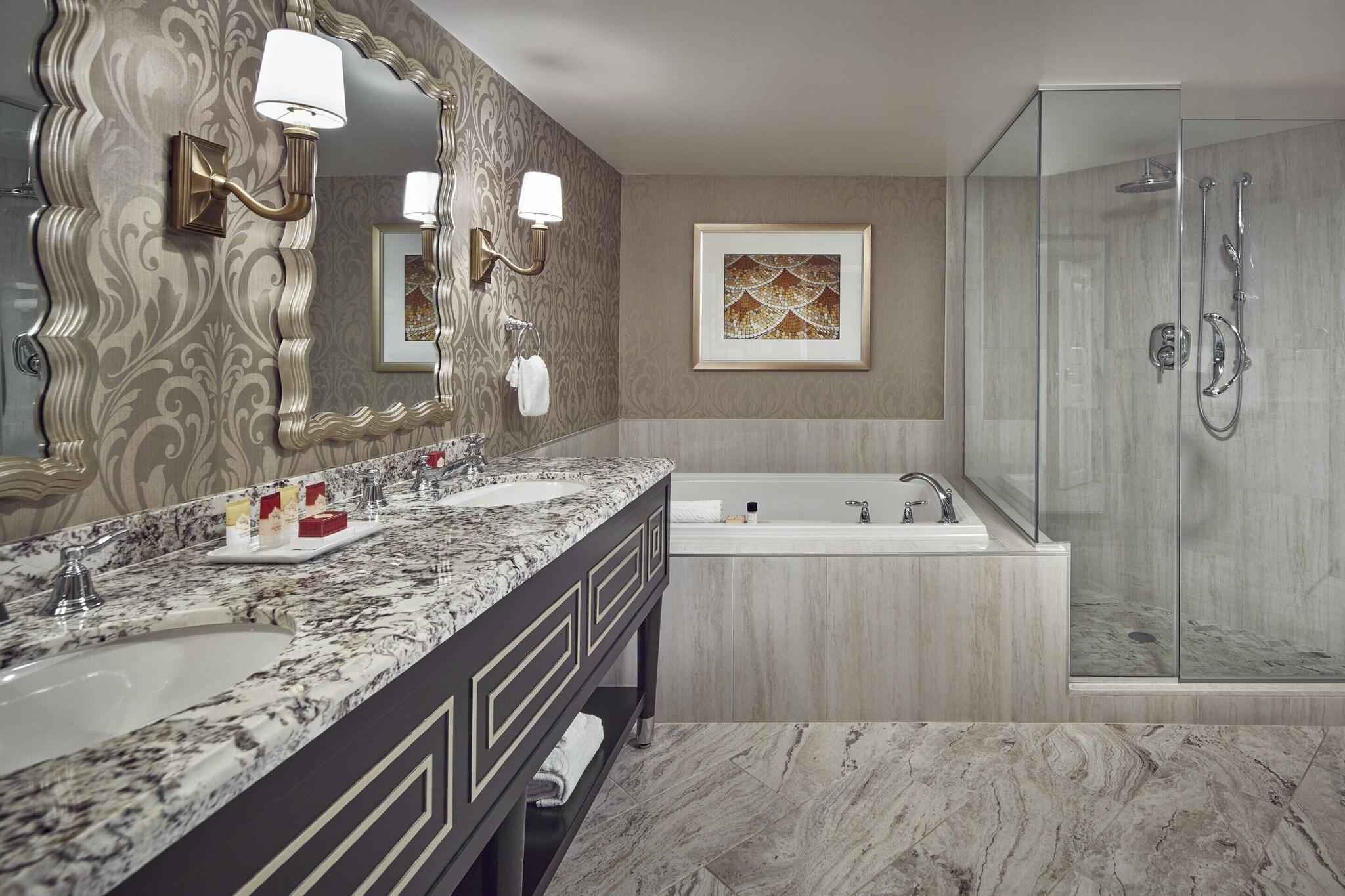 Suite Two Queen Beds