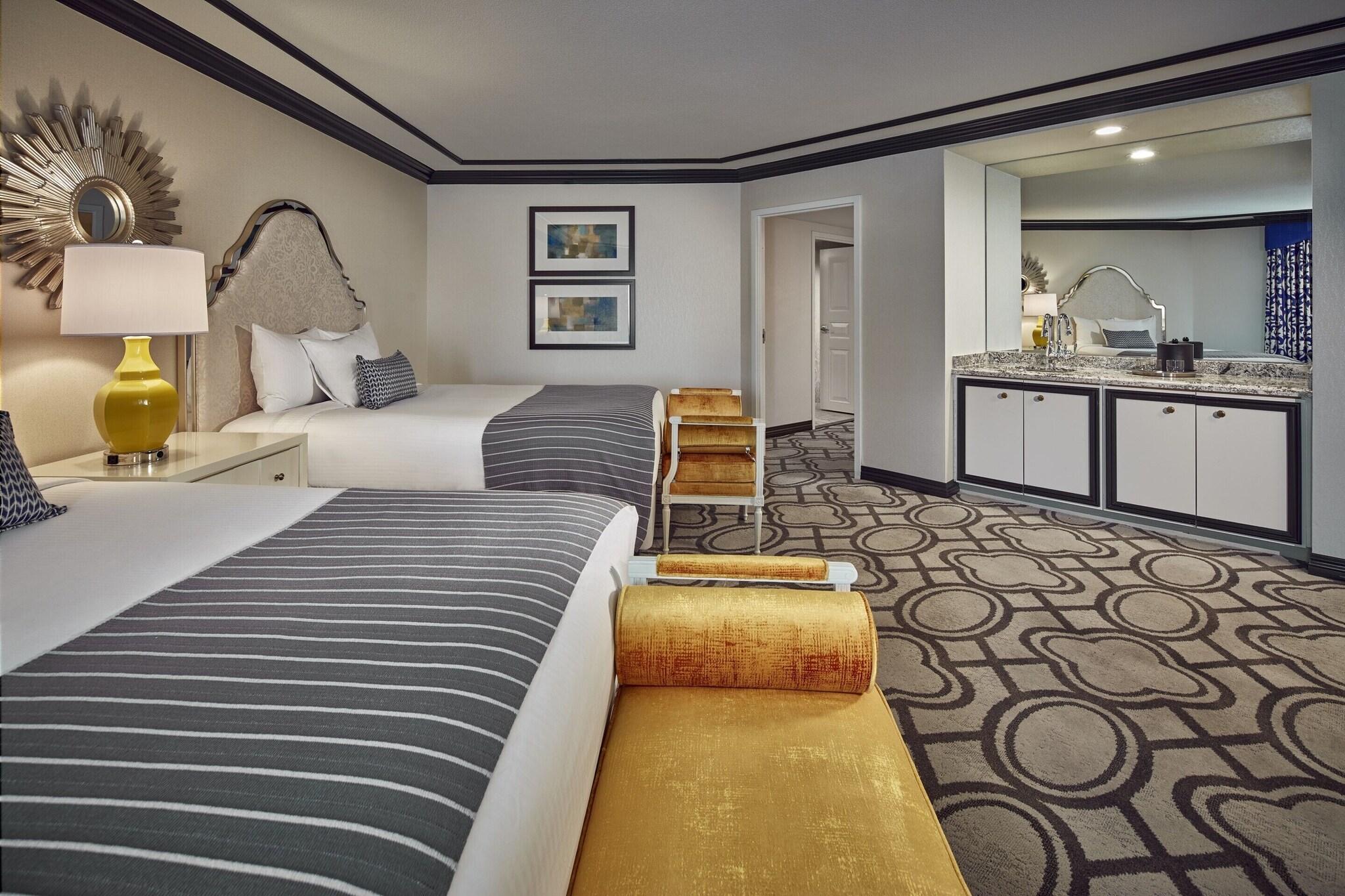 Suite Two Queen Beds