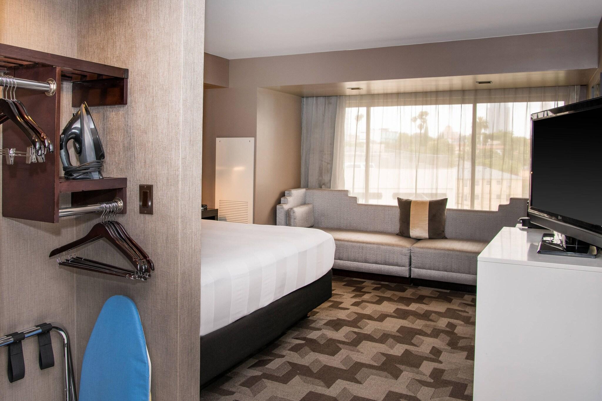 Double King Size Bed