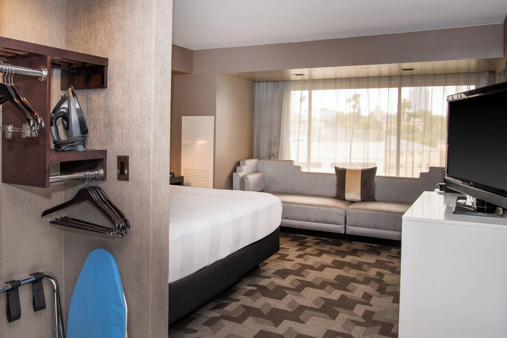 Double King Size Bed