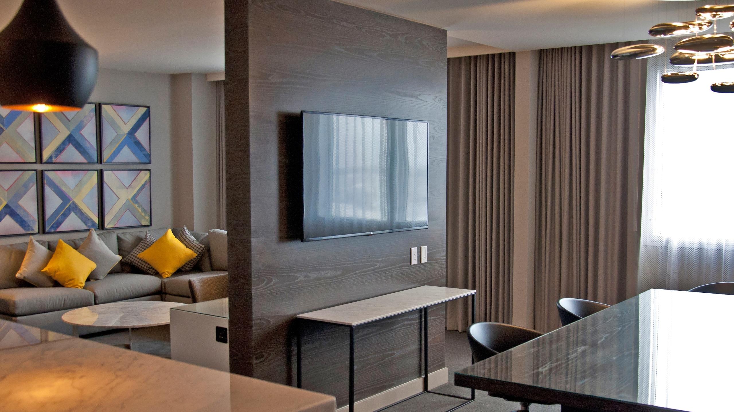 Studio Queen Bed Non Smoking