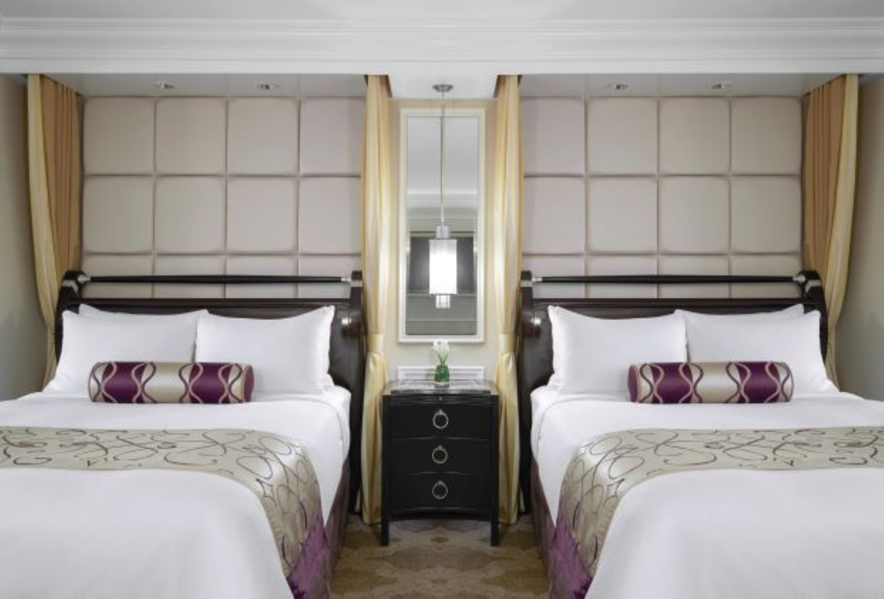 Suite Two Queen Beds