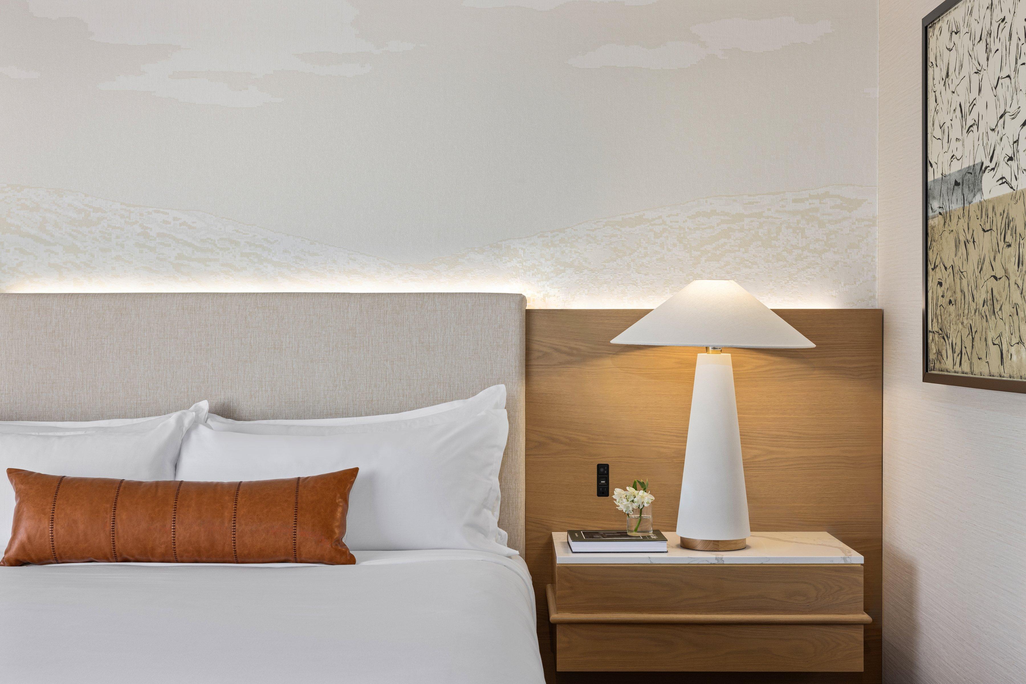 Double Deluxe King Bed