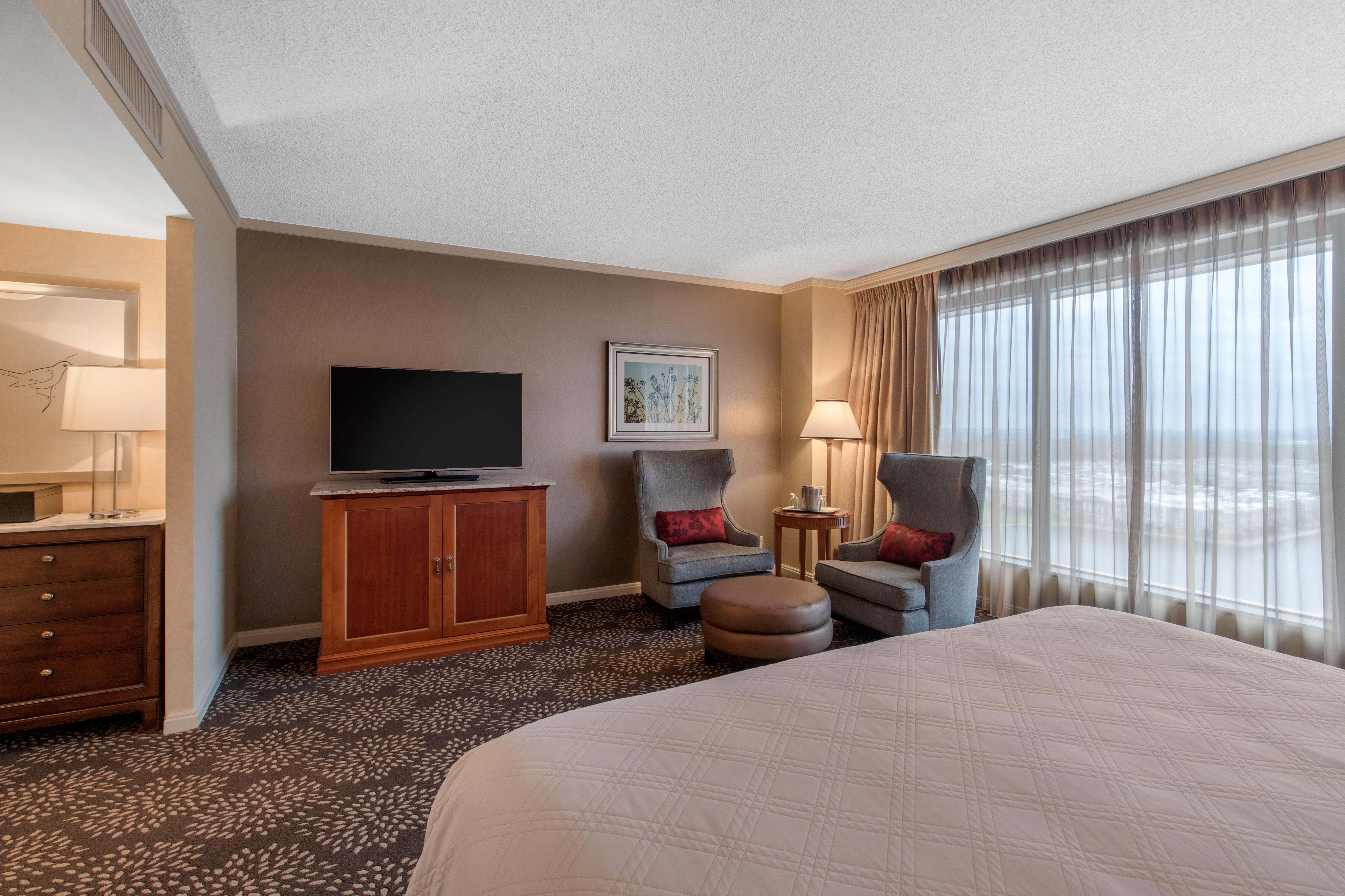 Double Deluxe King Bed