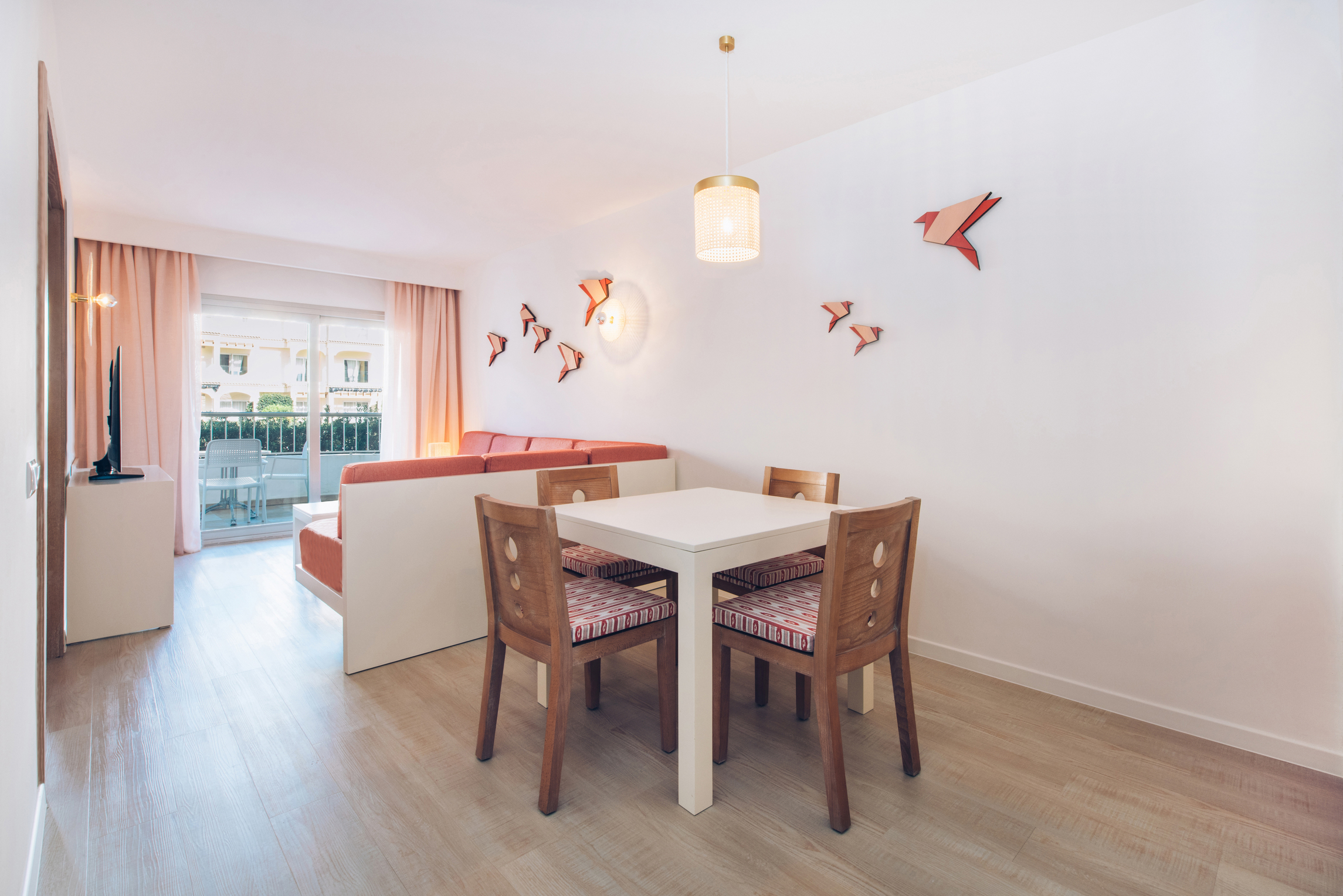 Family Room Garden View