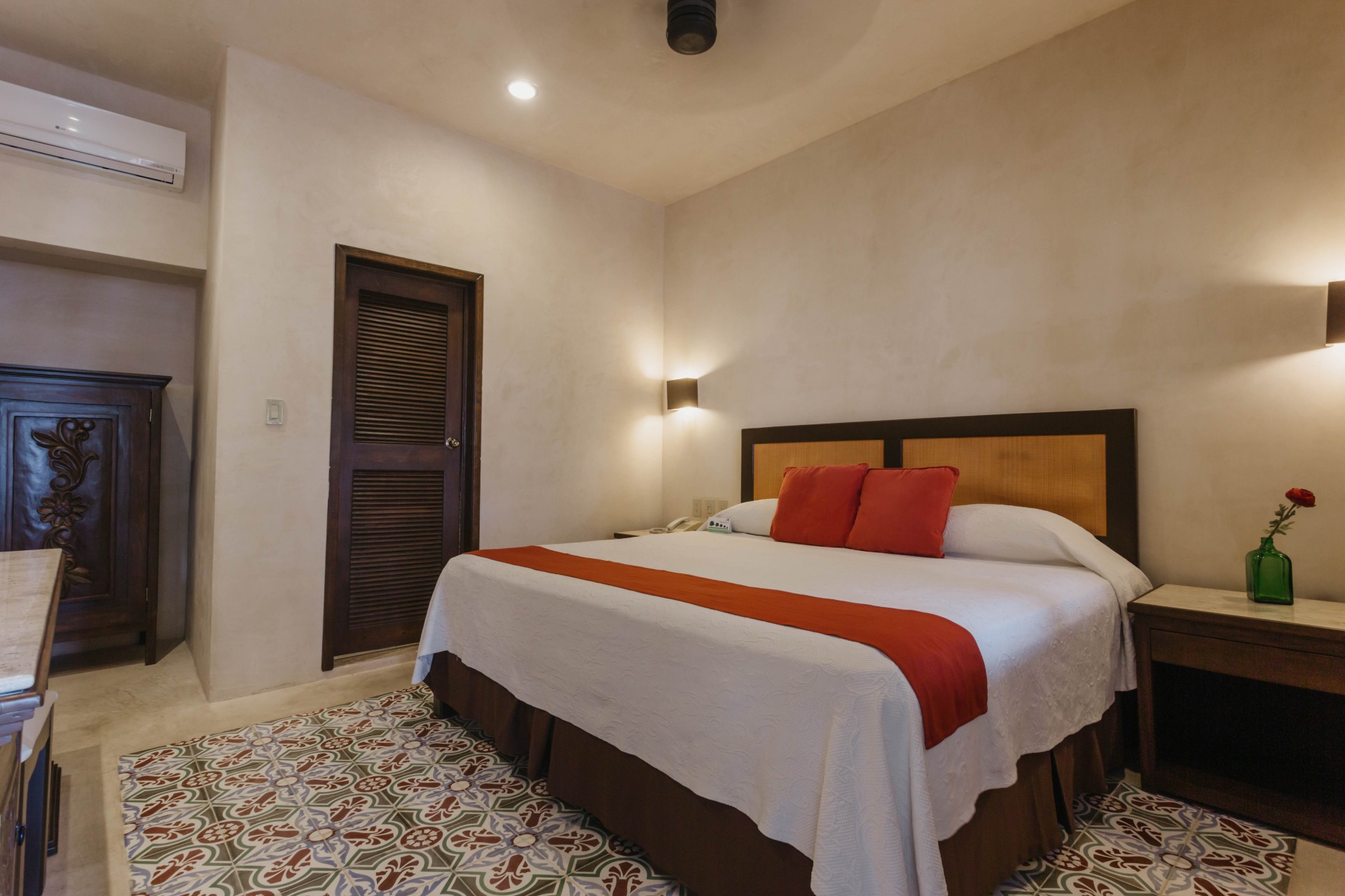 Double King Size Bed