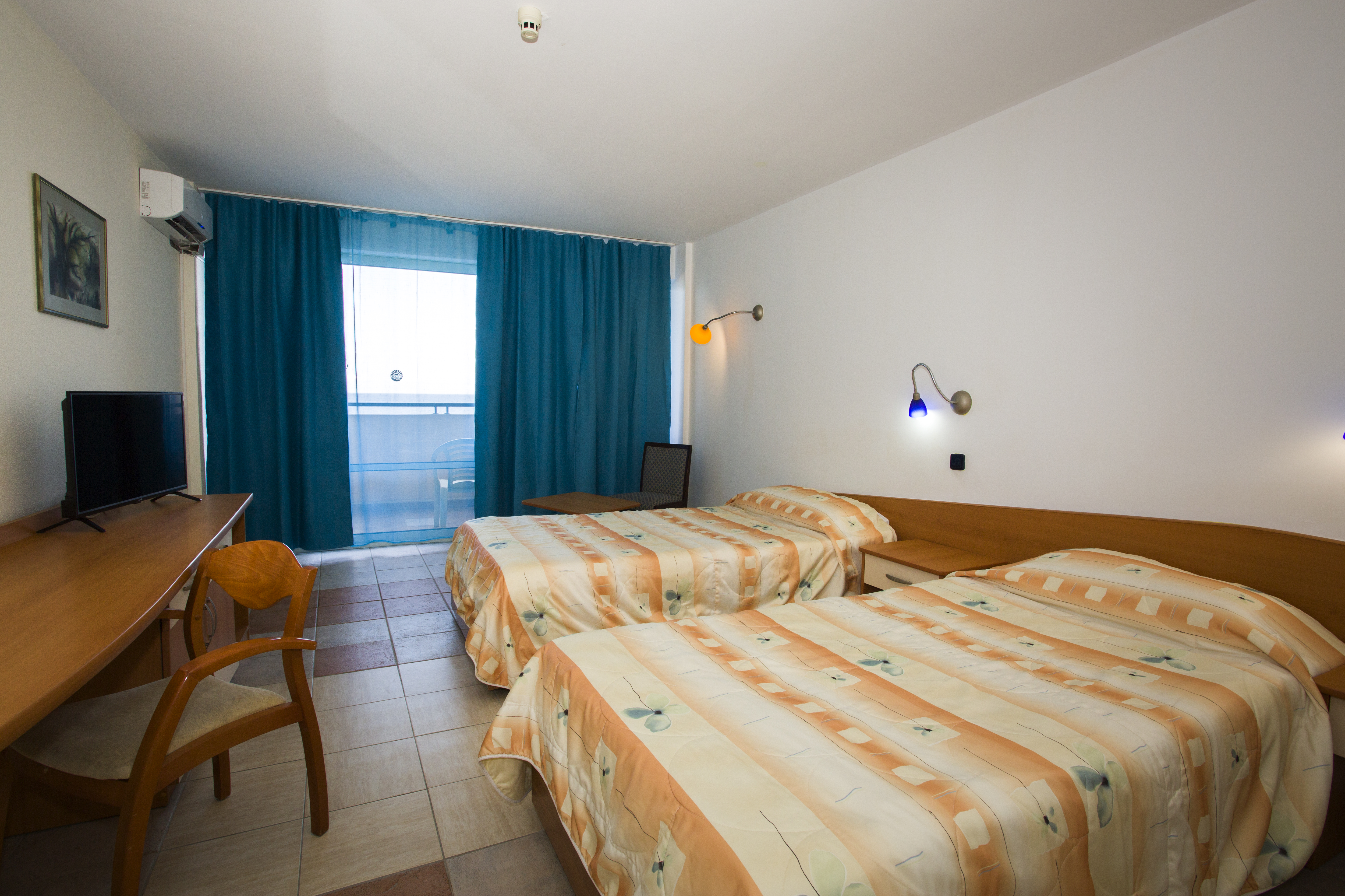 Double Single Sea View