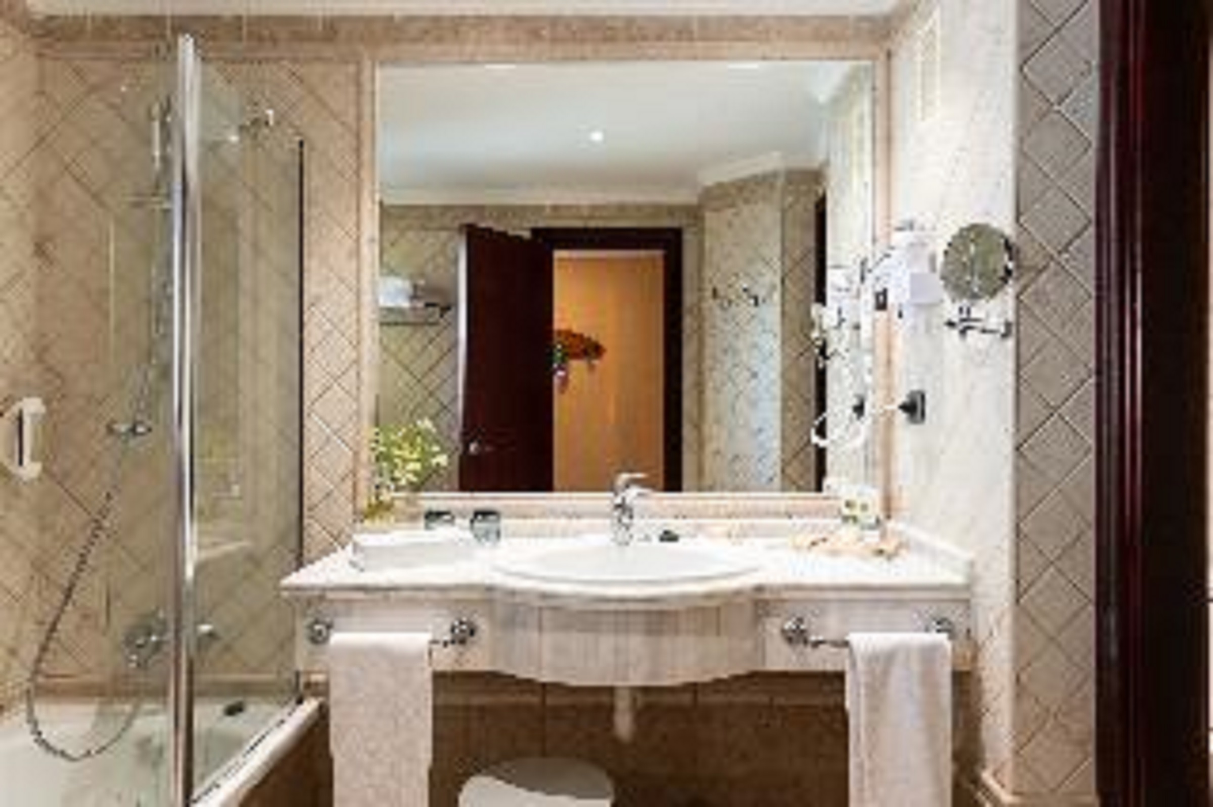 Double or Twin Pool View