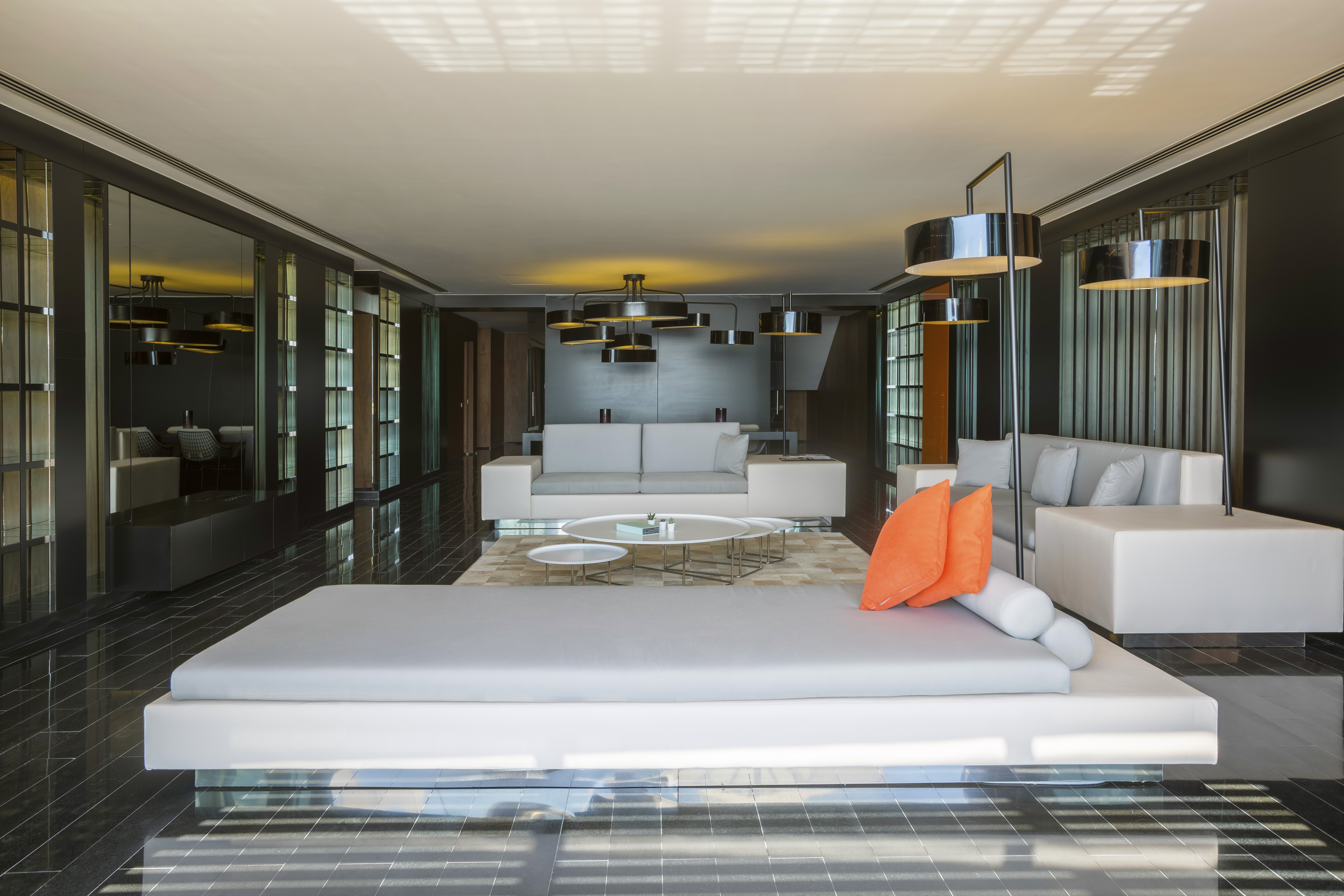 Villa Presidential with Views