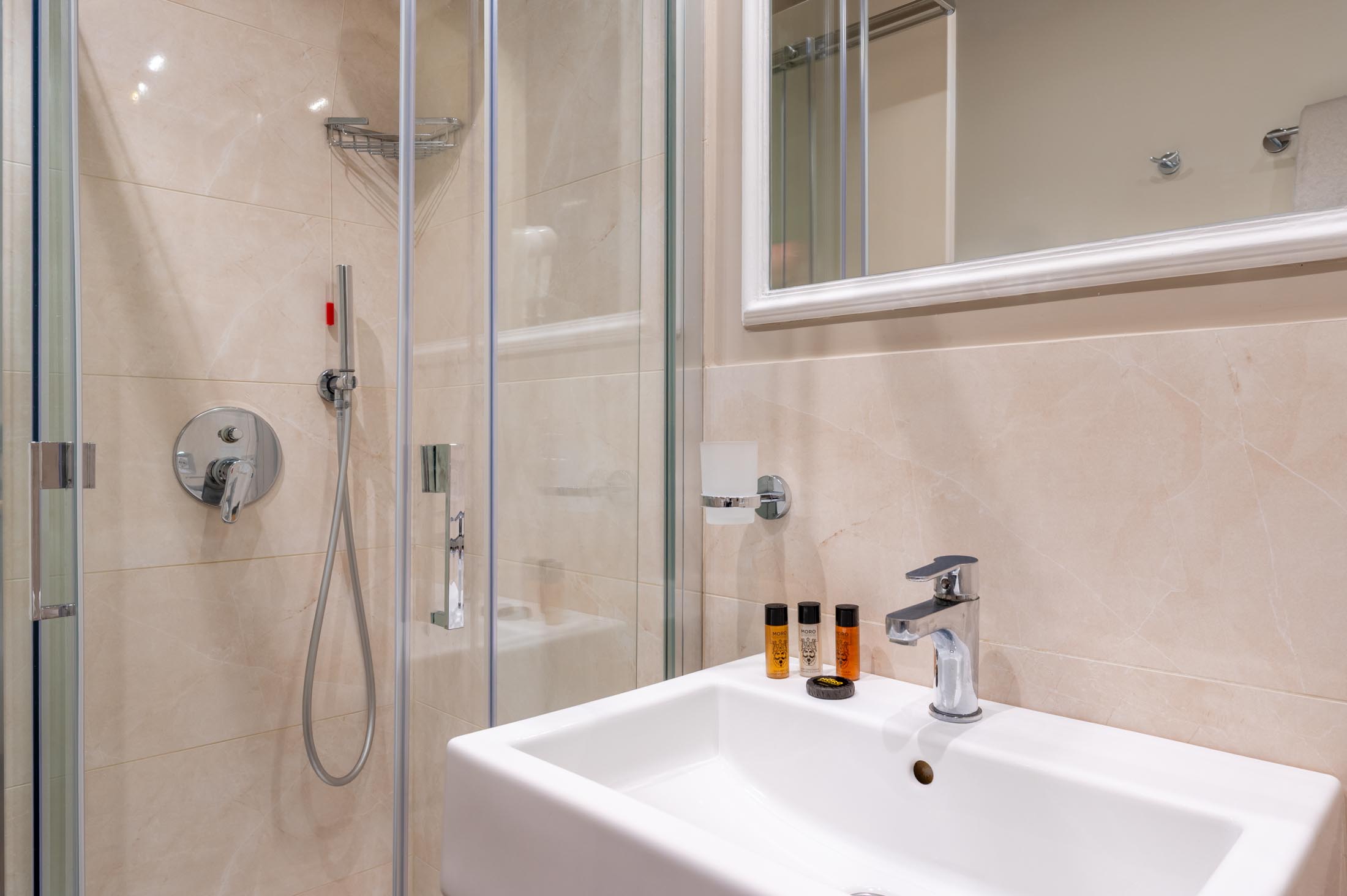 Double Single Superior