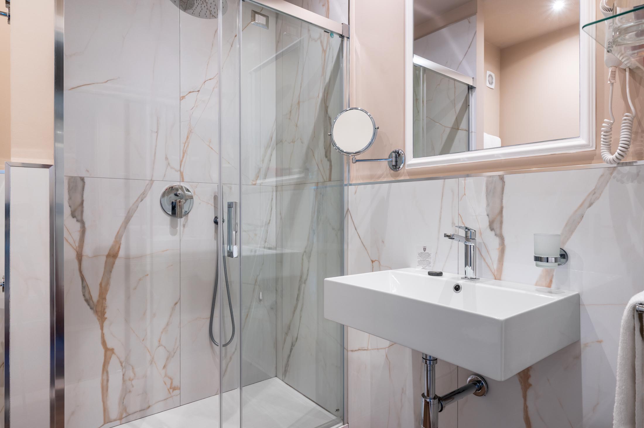 Double Single Luxury Sea View