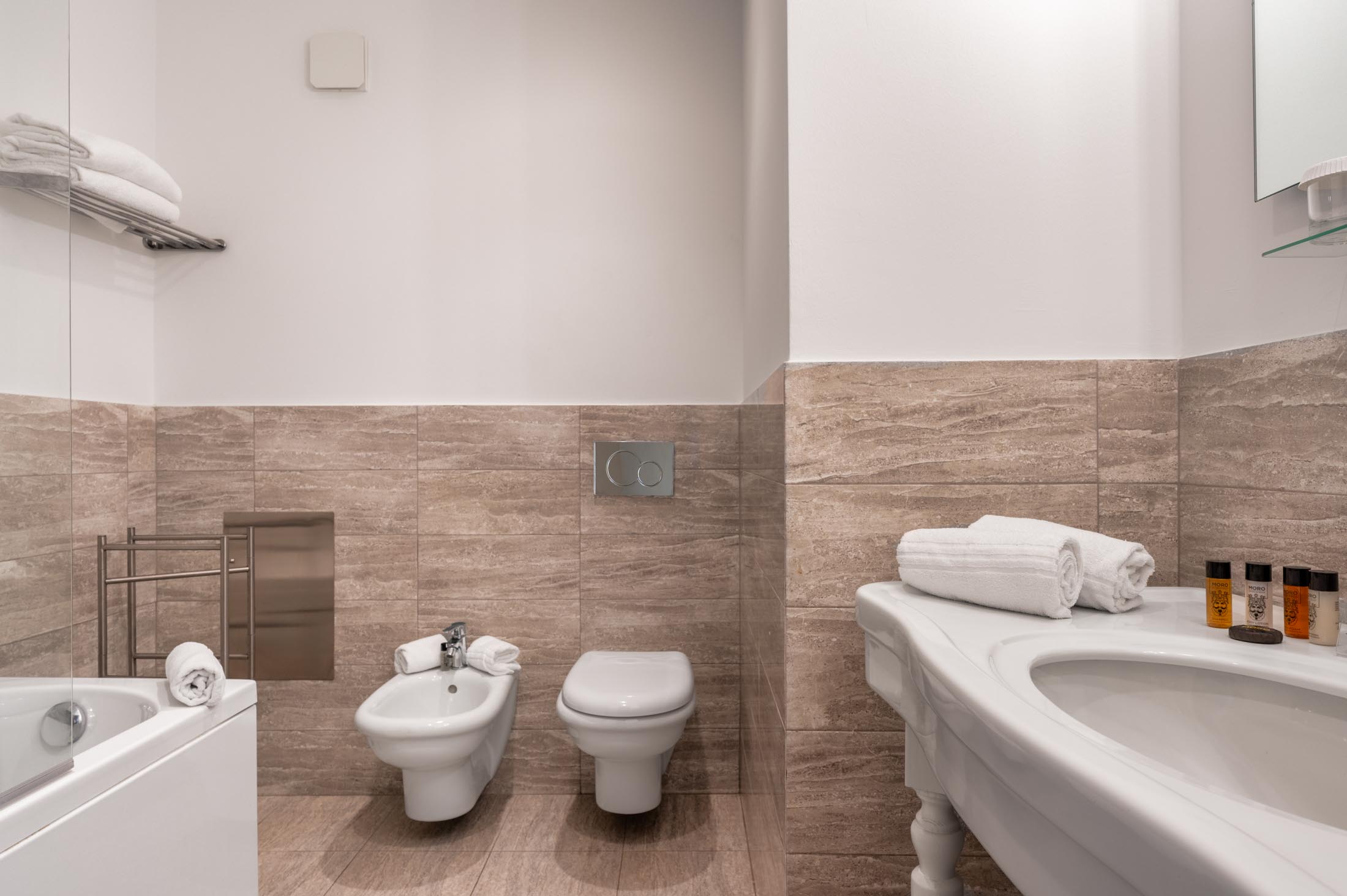 Double Single Deluxe with Balcony