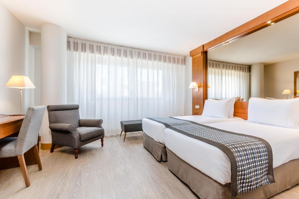 Double or Twin Standard